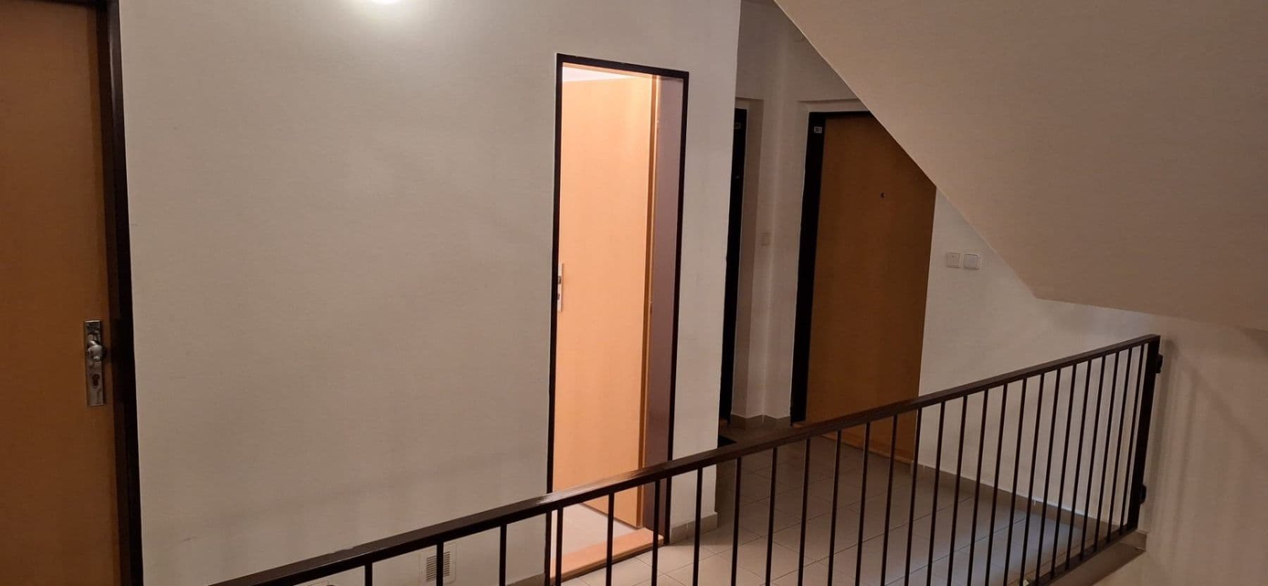 Prenájom bytu 1-izbový 33 m², gen. Píky, Olomouc, Olomoucký kraj Prenájom bytu 1-izbový 33 m², gen. Píky, Olomouc, Olomoucký kraj