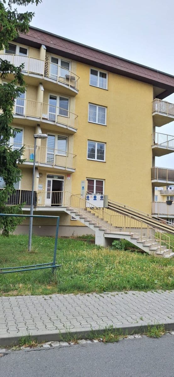 Prenájom bytu 1-izbový 33 m², gen. Píky, Olomouc, Olomoucký kraj Prenájom bytu 1-izbový 33 m², gen. Píky, Olomouc, Olomoucký kraj