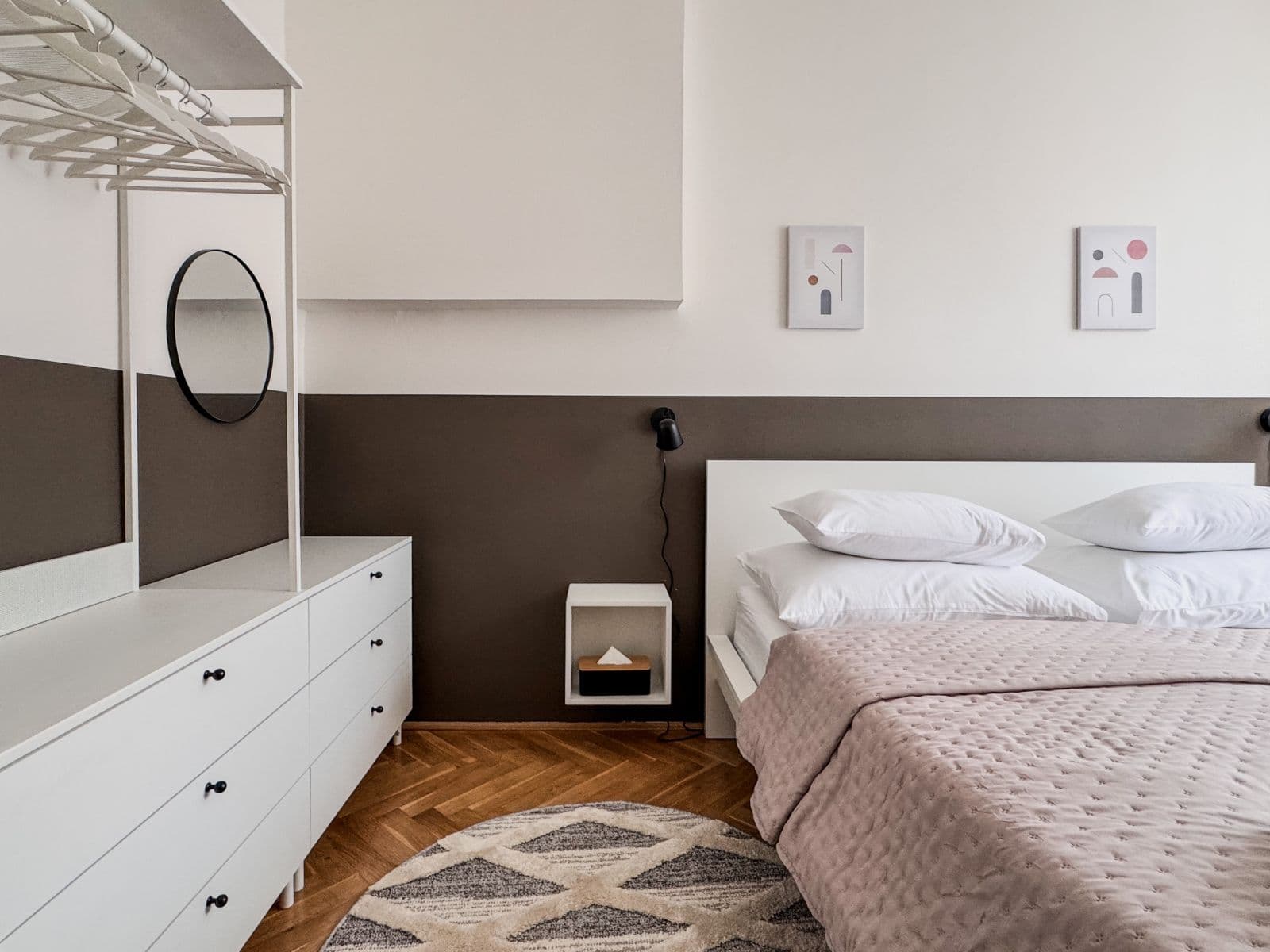 Prenájom bytu 120 m², Šmilovského, Praha, Praha Prenájom bytu 120 m², Šmilovského, Praha, Praha