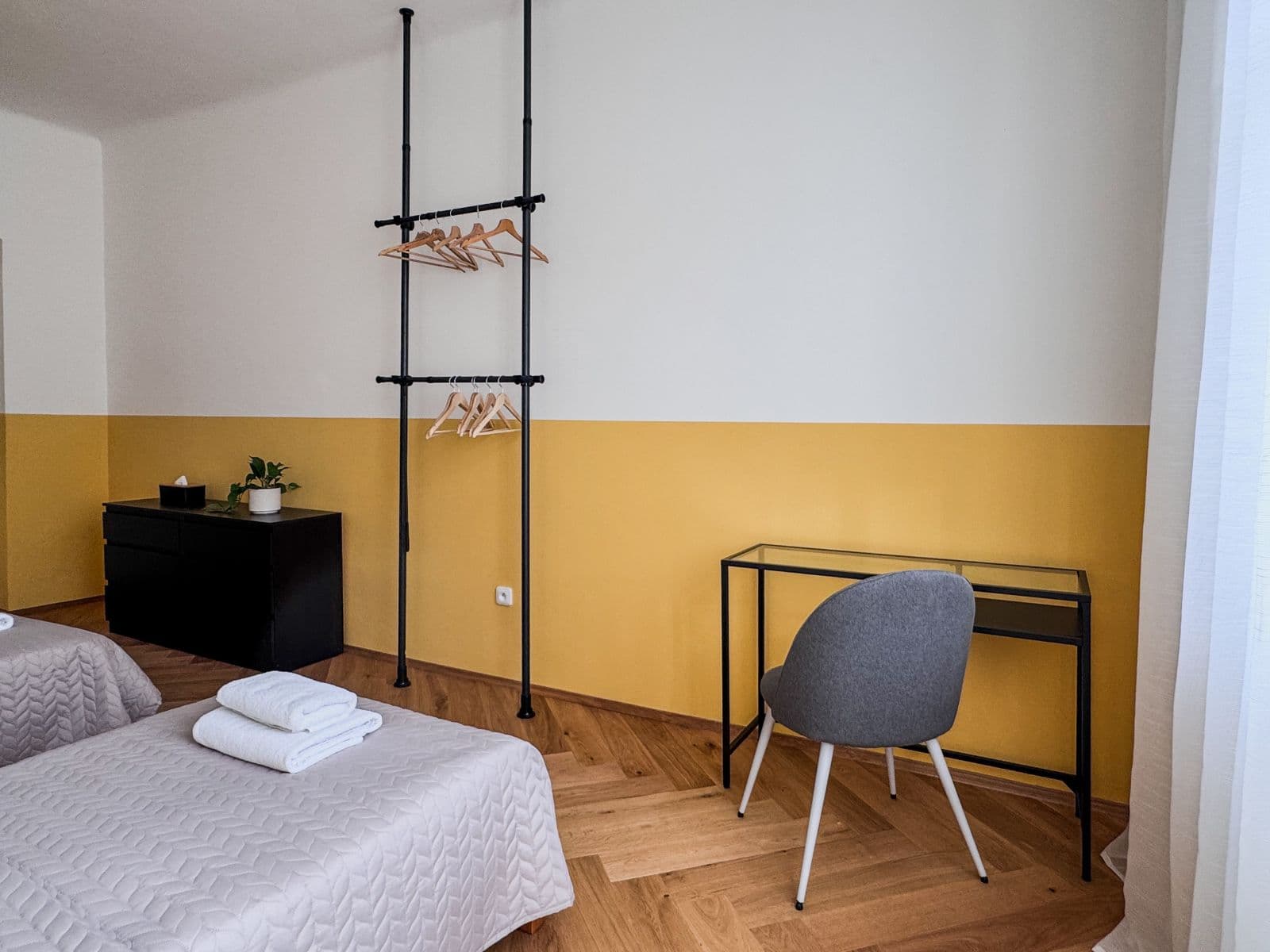 Prenájom bytu 120 m², Šmilovského, Praha, Praha Prenájom bytu 120 m², Šmilovského, Praha, Praha