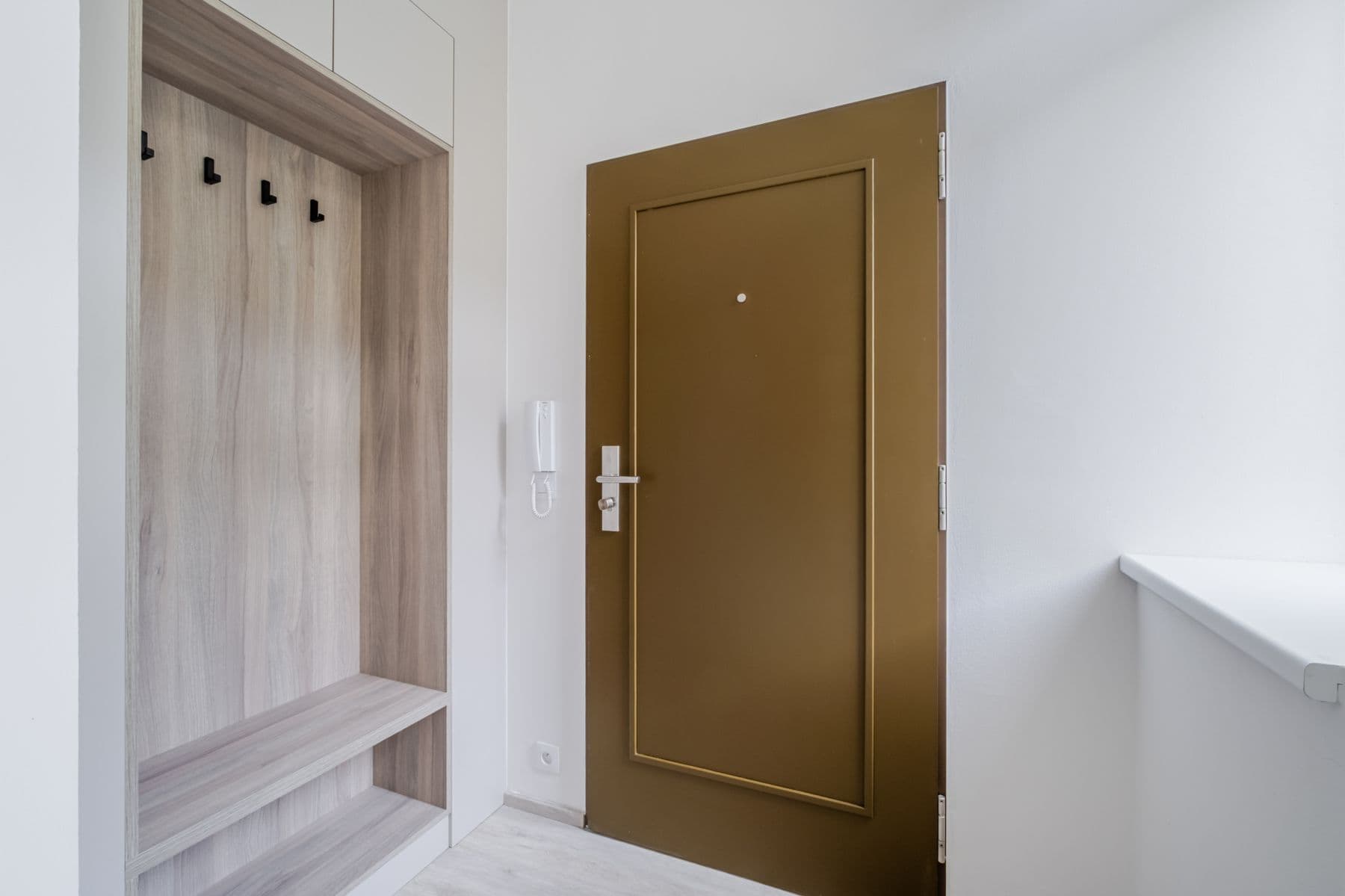 Prenájom bytu 46 m², Svatoslavova, Praha, Praha Prenájom bytu 46 m², Svatoslavova, Praha, Praha