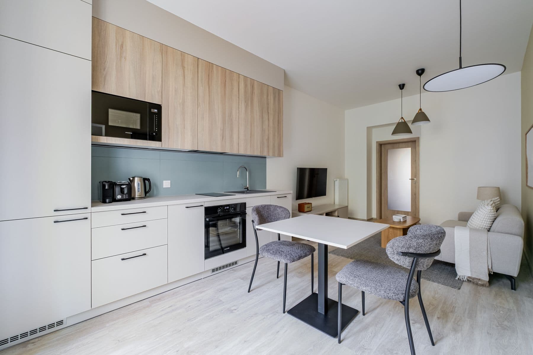 Prenájom bytu 46 m², Svatoslavova, Praha, Praha Prenájom bytu 46 m², Svatoslavova, Praha, Praha