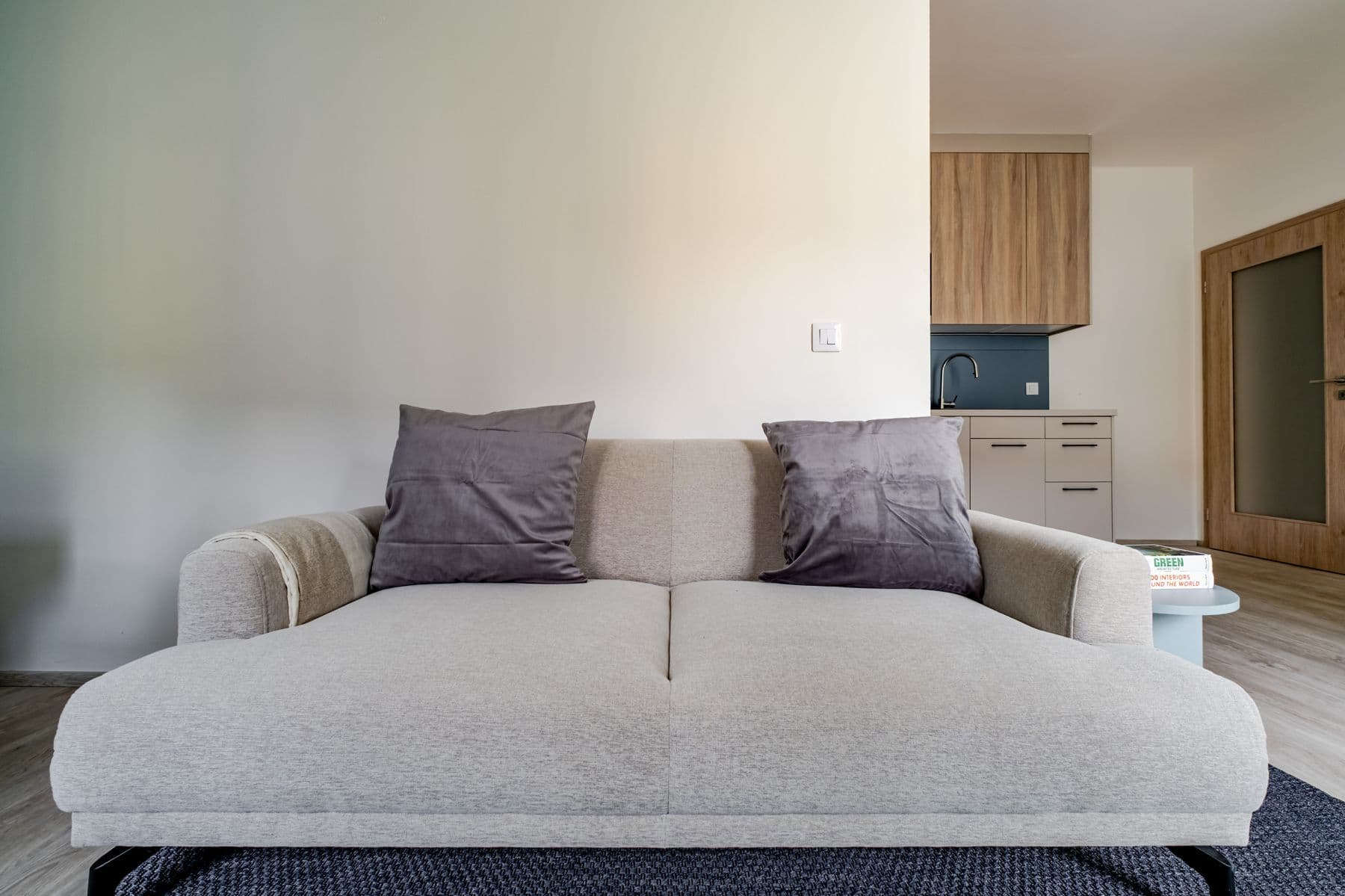 Prenájom bytu 47 m², Svatoslavova, Praha, Praha Prenájom bytu 47 m², Svatoslavova, Praha, Praha