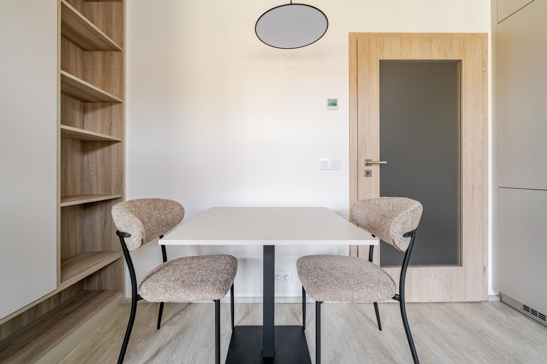 Prenájom bytu 33 m², Svatoslavova, Praha, Praha Prenájom bytu 33 m², Svatoslavova, Praha, Praha