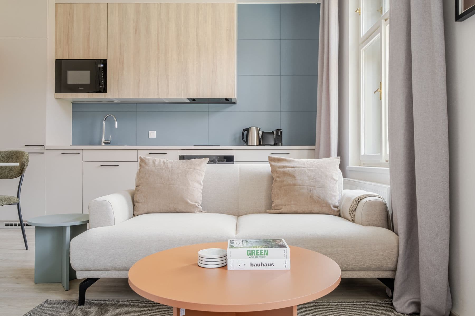 Prenájom bytu 34 m², Svatoslavova, Praha, Praha Prenájom bytu 34 m², Svatoslavova, Praha, Praha