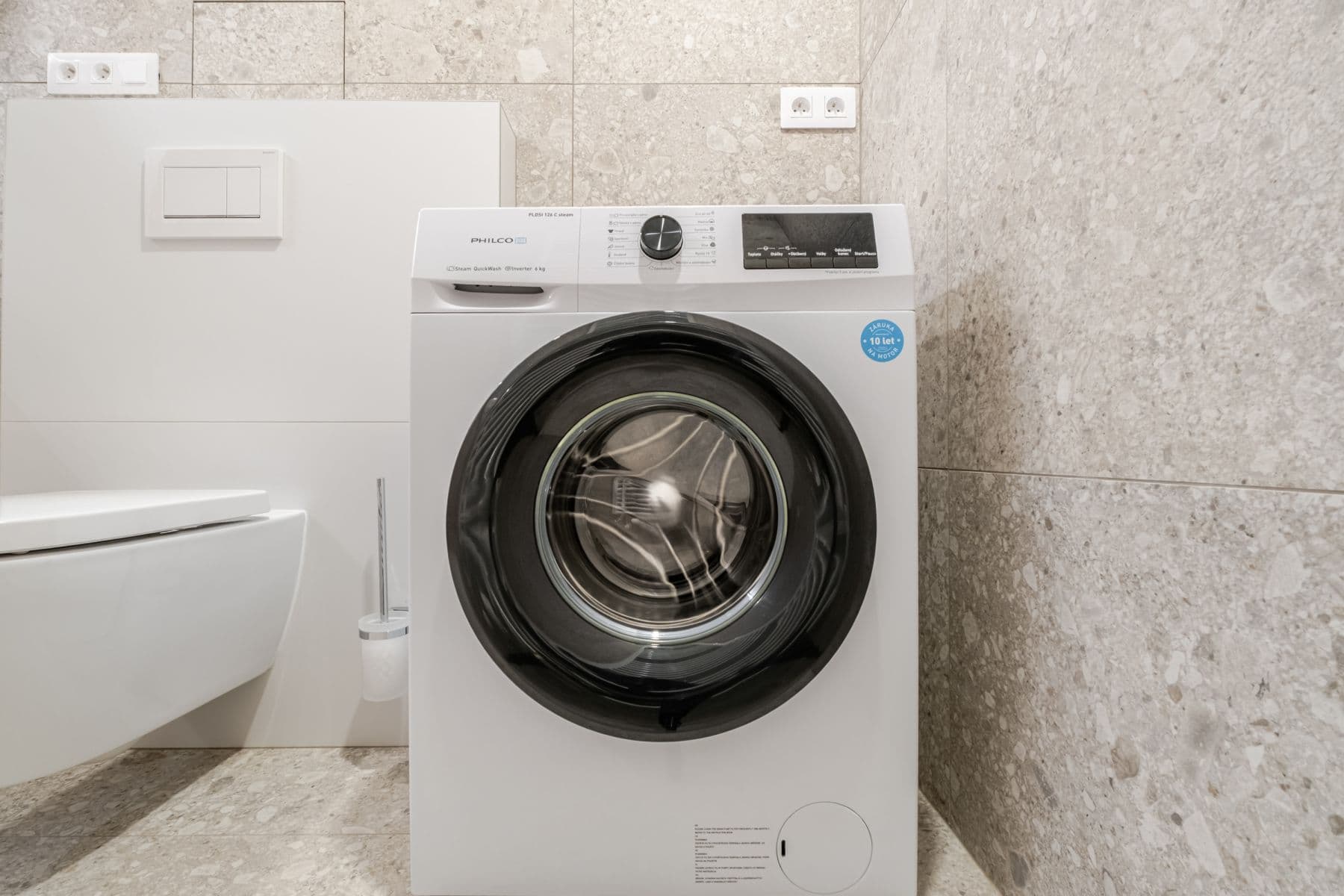 Prenájom bytu 45 m², Svatoslavova, Praha, Praha Prenájom bytu 45 m², Svatoslavova, Praha, Praha