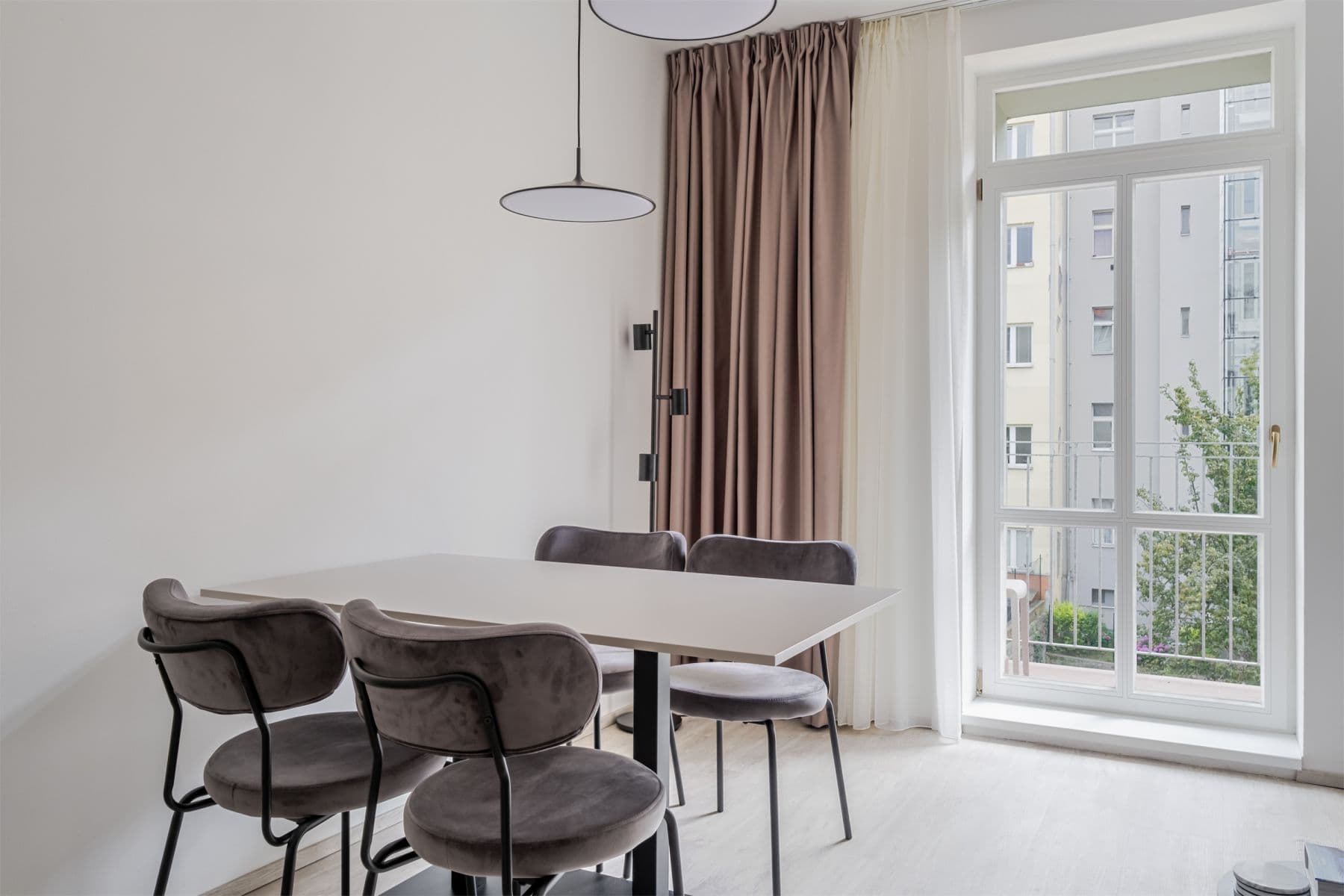 Prenájom bytu 45 m², Svatoslavova, Praha, Praha Prenájom bytu 45 m², Svatoslavova, Praha, Praha