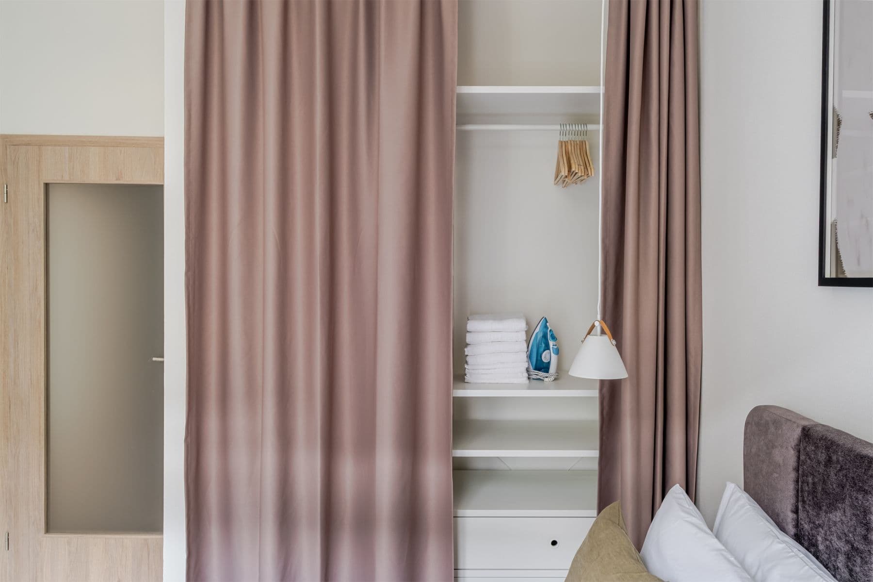 Prenájom bytu 45 m², Svatoslavova, Praha, Praha Prenájom bytu 45 m², Svatoslavova, Praha, Praha