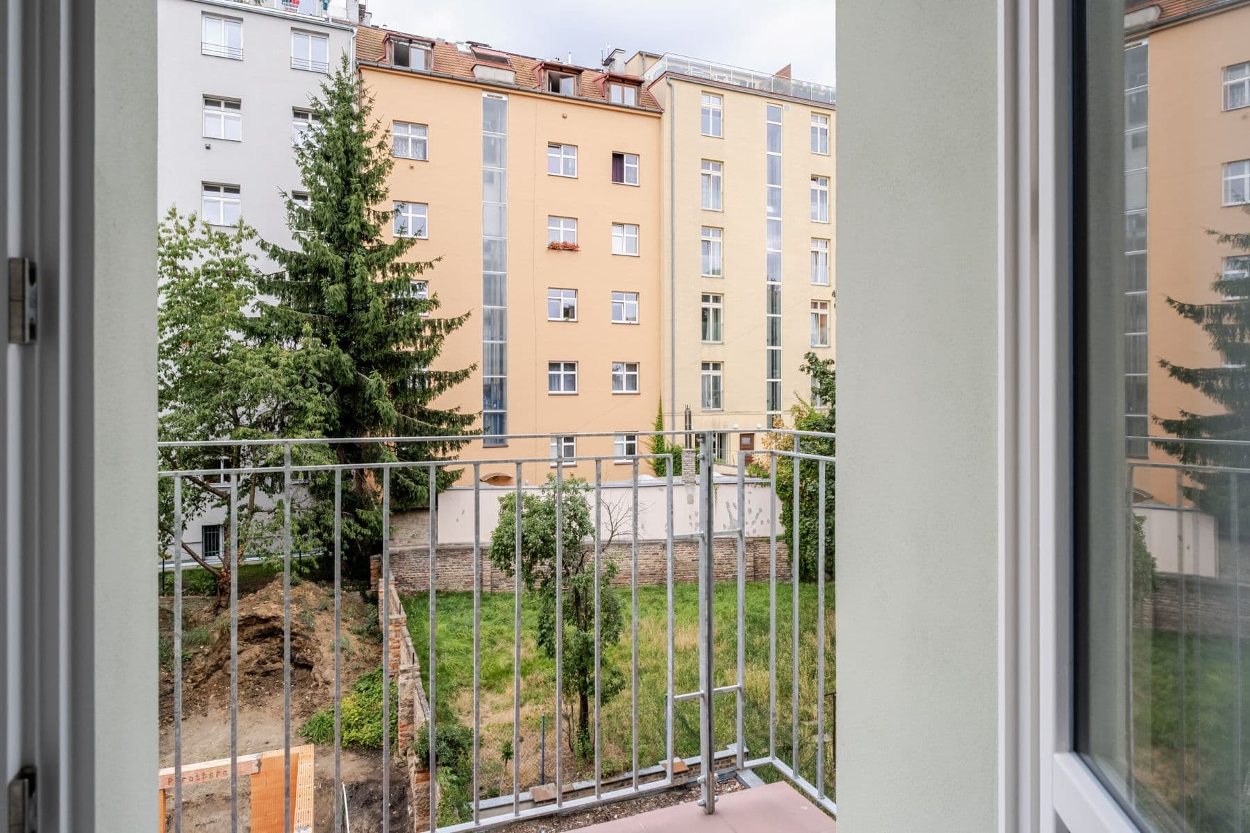 Prenájom bytu 39 m², Svatoslavova, Praha, Praha Prenájom bytu 39 m², Svatoslavova, Praha, Praha