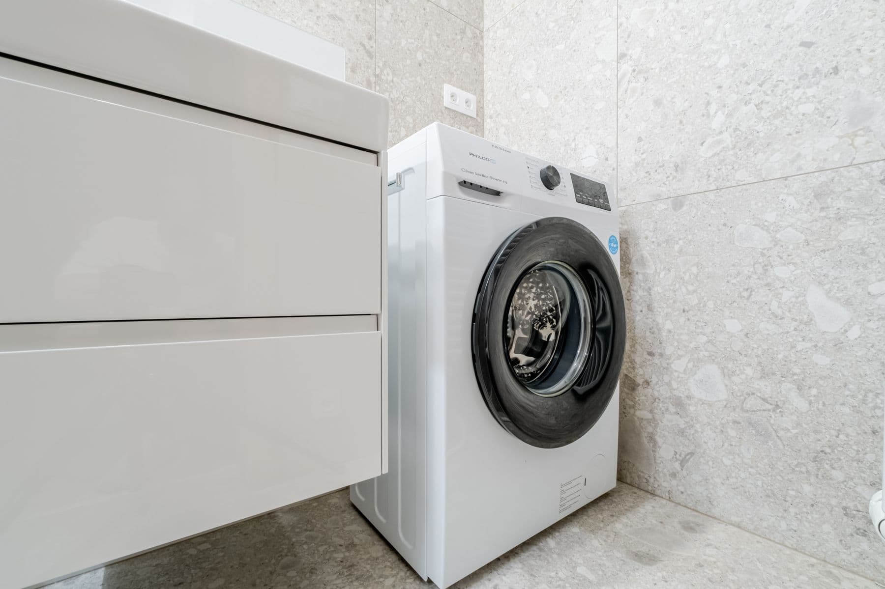 Prenájom bytu 39 m², Svatoslavova, Praha, Praha Prenájom bytu 39 m², Svatoslavova, Praha, Praha