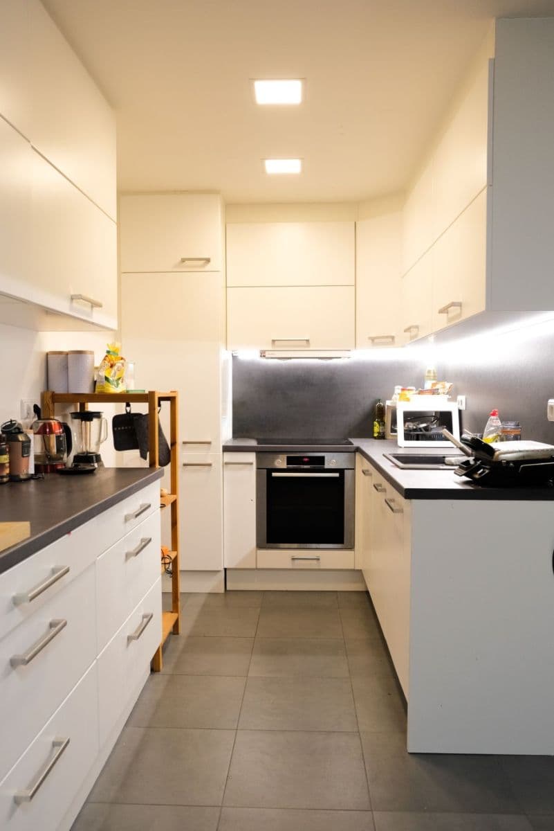 Prenájom bytu 2-izbový 45 m², Hráského, Praha, Praha Prenájom bytu 2-izbový 45 m², Hráského, Praha, Praha