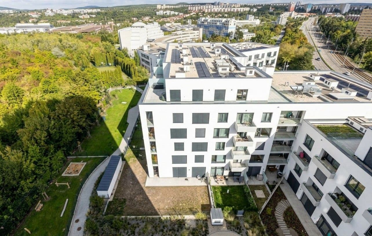 Prenájom bytu 1-izbový 35 m², třída Generála Píky, Brno, Jihomoravský kraj Prenájom bytu 1-izbový 35 m², třída Generála Píky, Brno, Jihomoravský kraj