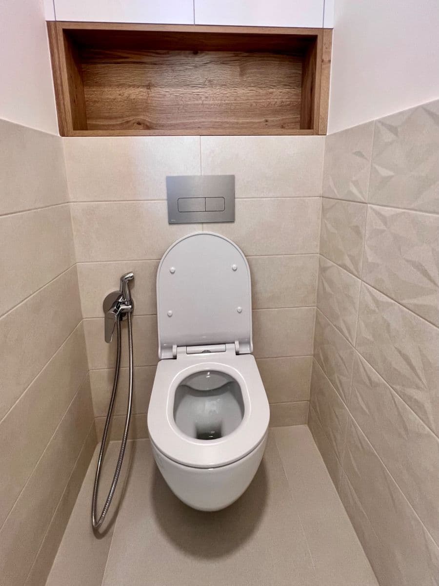 Prenájom bytu 2-izbový 53 m², U Plynárny, Praha, Praha Prenájom bytu 2-izbový 53 m², U Plynárny, Praha, Praha