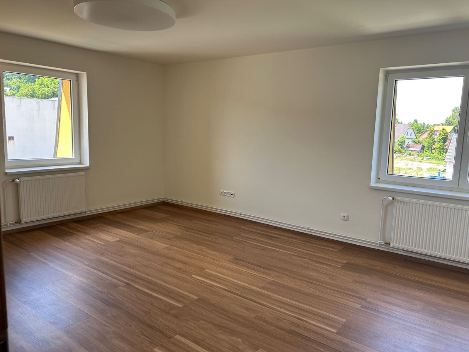 Prenájom bytu 3-izbový 81 m², Krucemburk, Kraj Vysočina Prenájom bytu 3-izbový 81 m², Krucemburk, Kraj Vysočina
