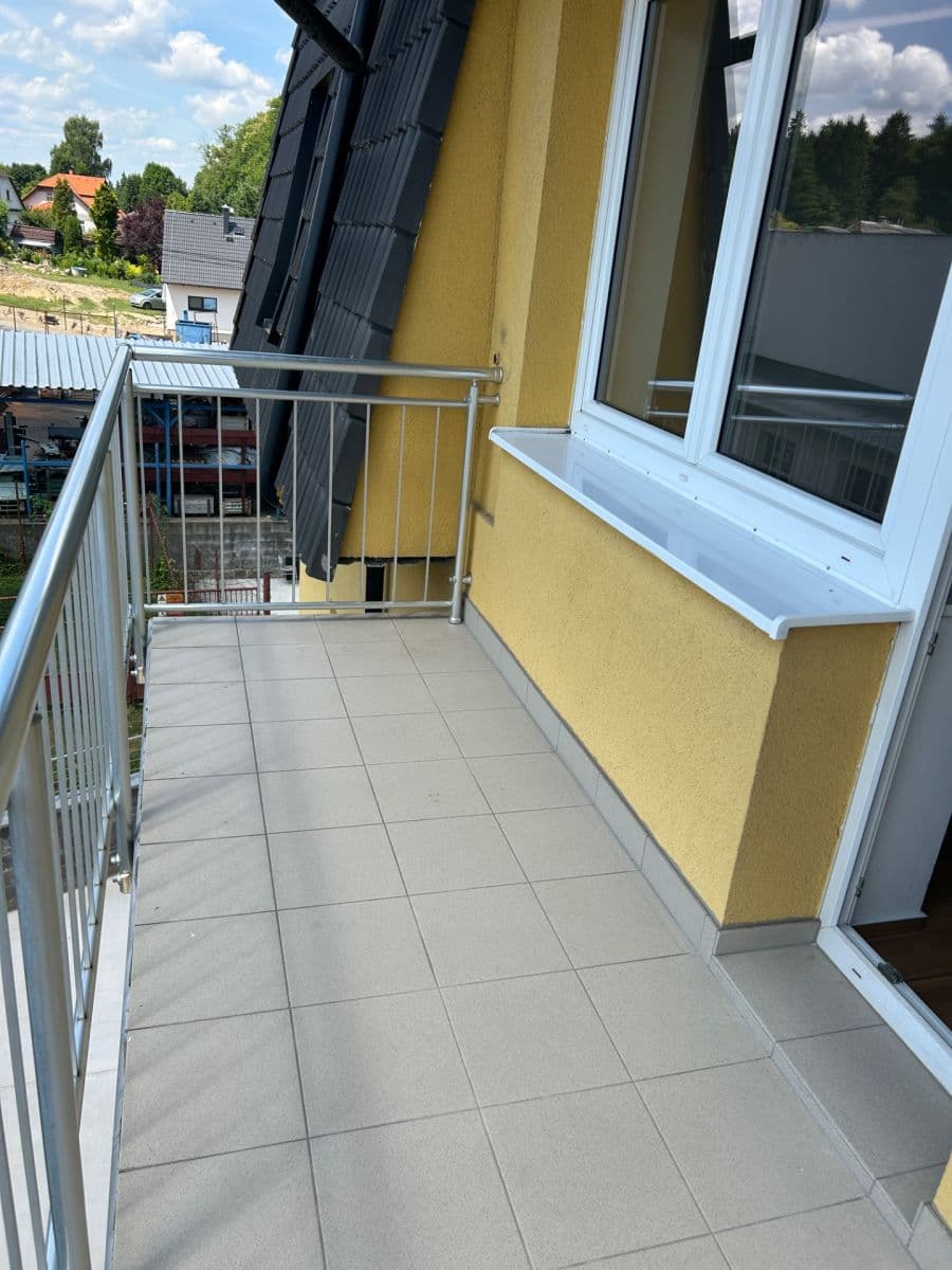 Prenájom bytu 3-izbový 81 m², Krucemburk, Kraj Vysočina Prenájom bytu 3-izbový 81 m², Krucemburk, Kraj Vysočina