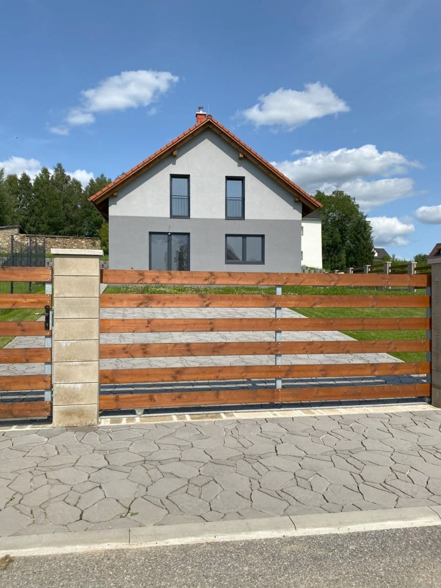 Predaj domu 153 m², pozemok 650 m², Horní Planá, Jihočeský kraj Predaj domu 153 m², pozemok 650 m², Horní Planá, Jihočeský kraj