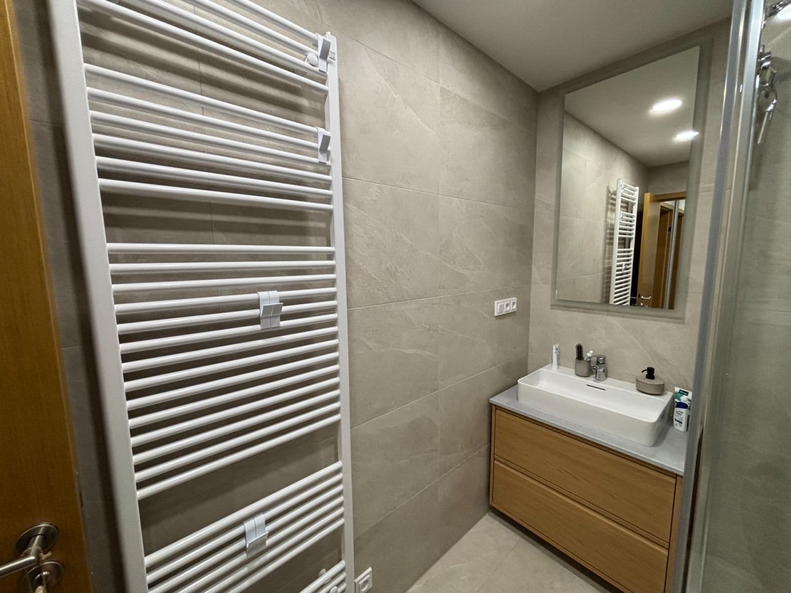 Prenájom bytu 1-izbový 33 m², Vladimíra Kobranova, Praha, Praha Prenájom bytu 1-izbový 33 m², Vladimíra Kobranova, Praha, Praha