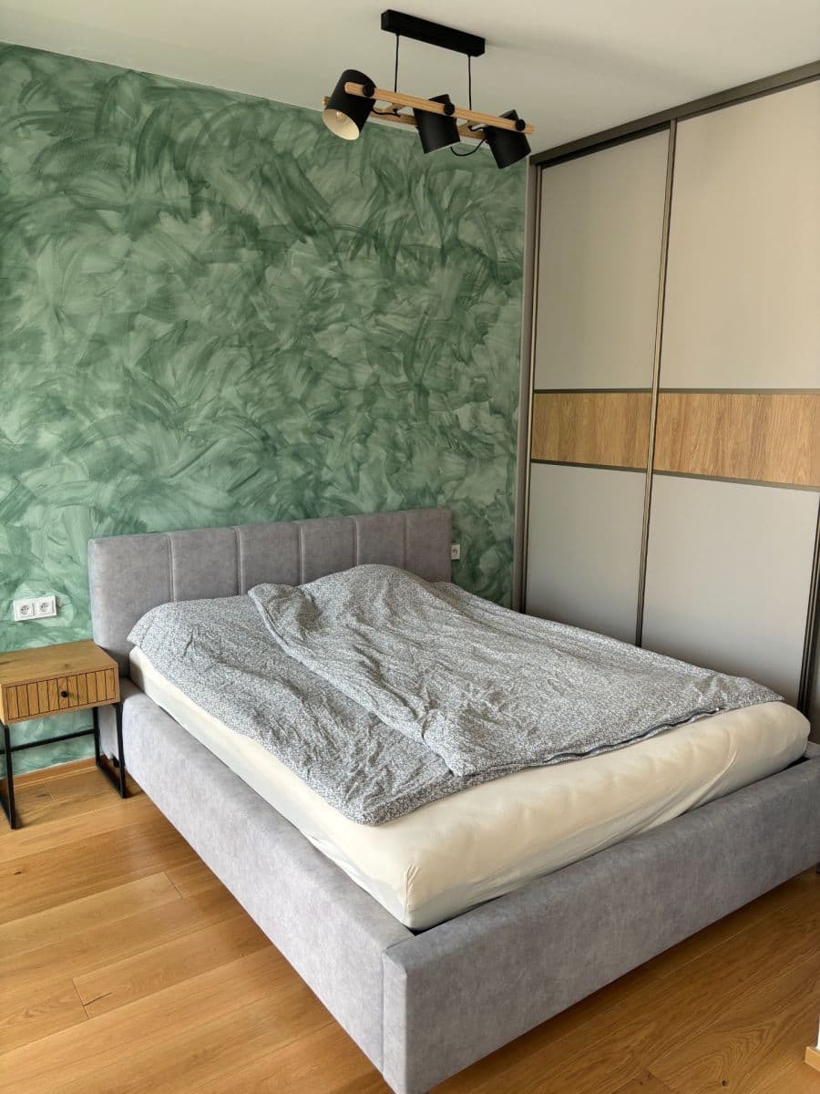 Prenájom bytu 1-izbový 33 m², Vladimíra Kobranova, Praha, Praha Prenájom bytu 1-izbový 33 m², Vladimíra Kobranova, Praha, Praha