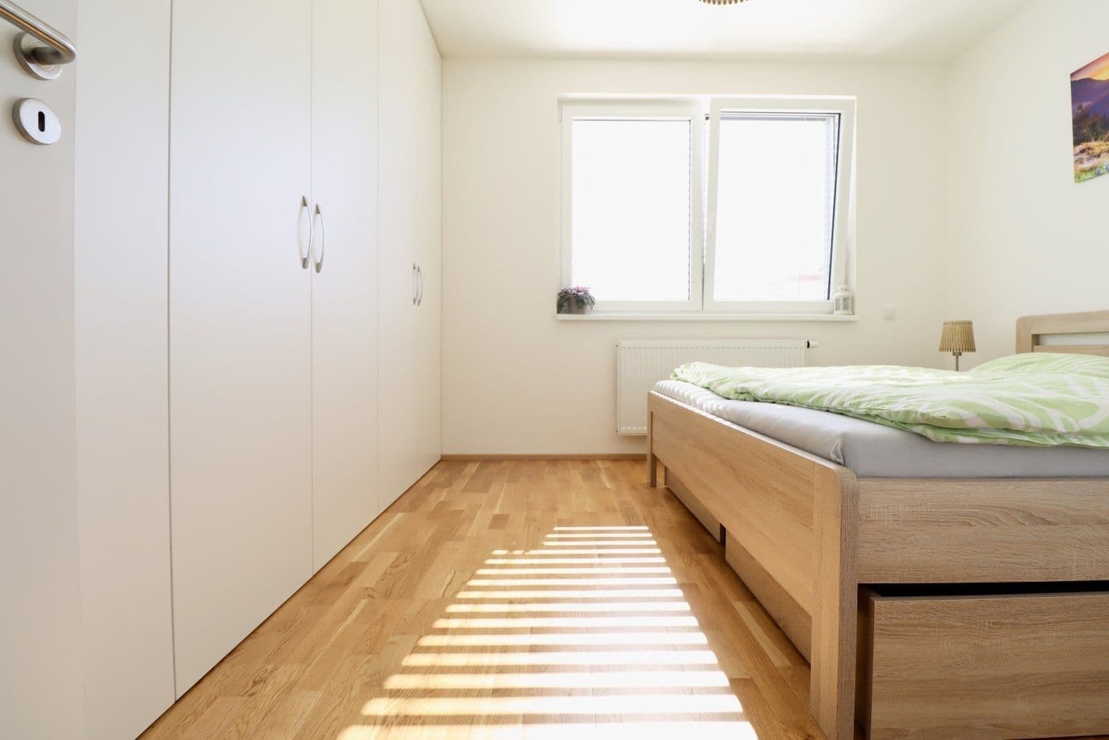 Prenájom bytu 3-izbový 74 m², Škvorecká, Úvaly, Středočeský kraj Prenájom bytu 3-izbový 74 m², Škvorecká, Úvaly, Středočeský kraj