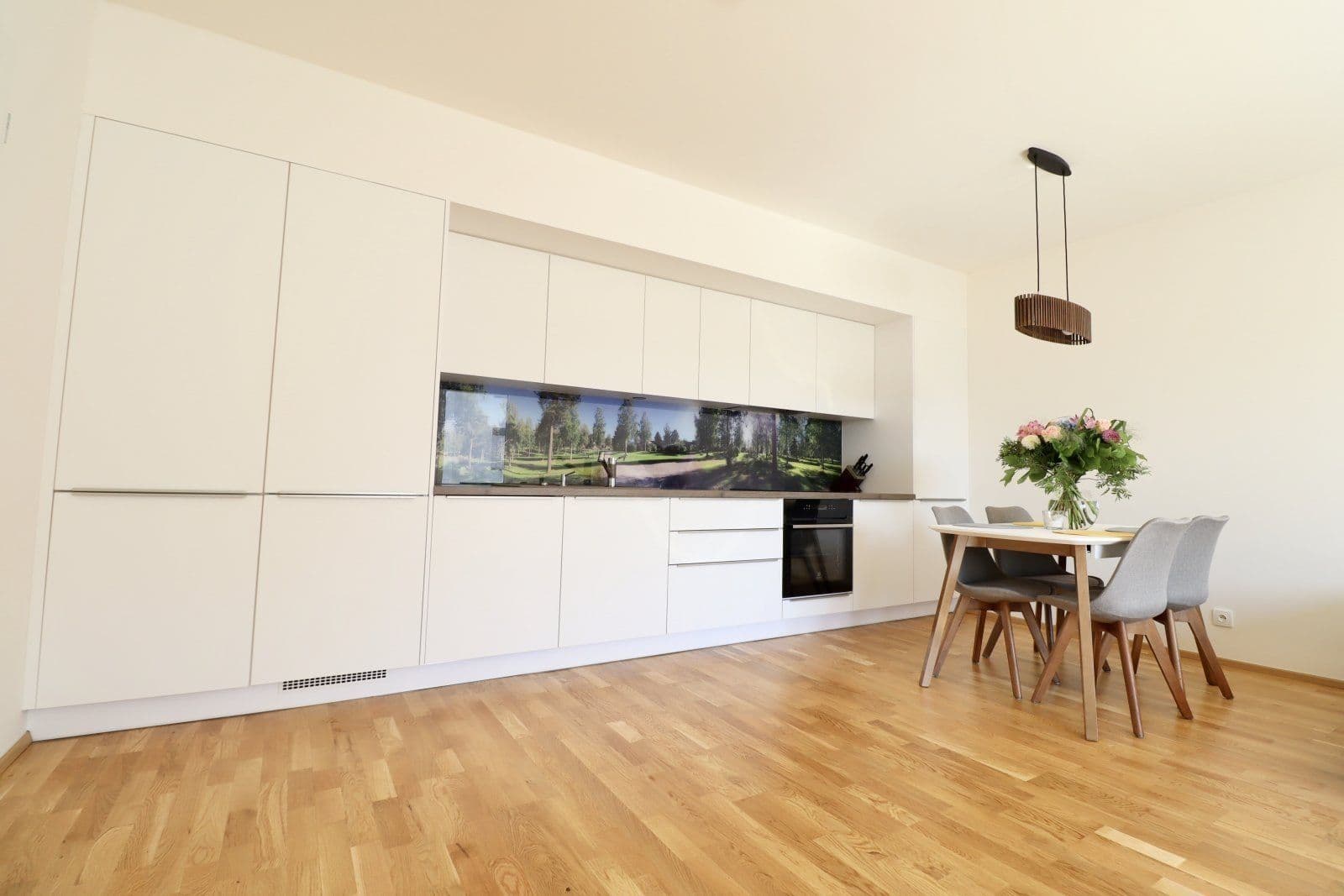 Prenájom bytu 3-izbový 74 m², Škvorecká, Úvaly, Středočeský kraj Prenájom bytu 3-izbový 74 m², Škvorecká, Úvaly, Středočeský kraj