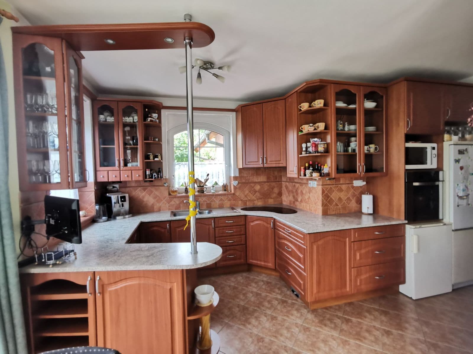 Predaj domu 282 m², pozemek 3.345 m², Přerov nad Labem, Středočeský kraj Predaj domu 282 m², pozemek 3.345 m², Přerov nad Labem, Středočeský kraj