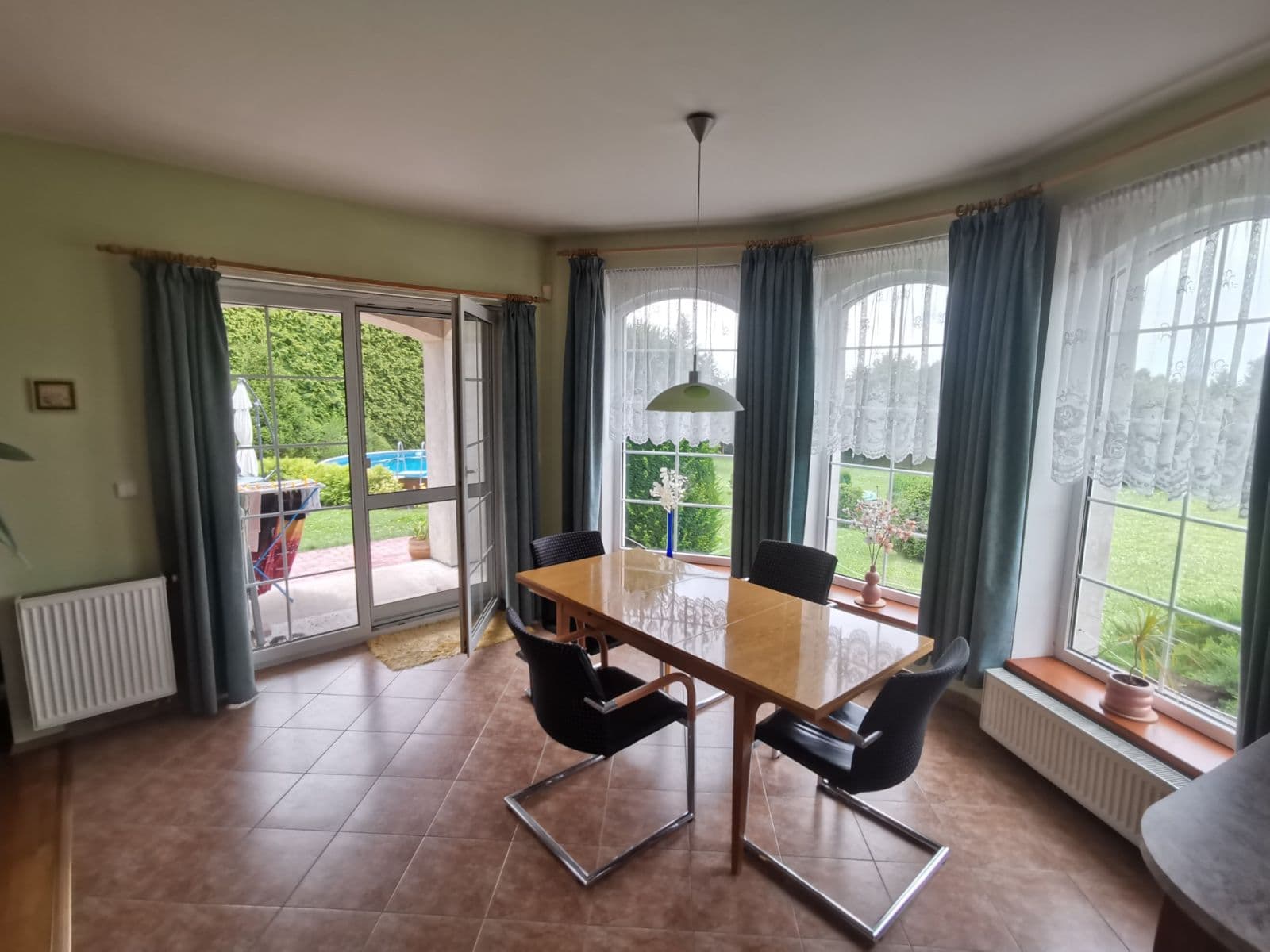 Predaj domu 282 m², pozemek 2.150 m², Přerov nad Labem, Středočeský kraj Predaj domu 282 m², pozemek 2.150 m², Přerov nad Labem, Středočeský kraj