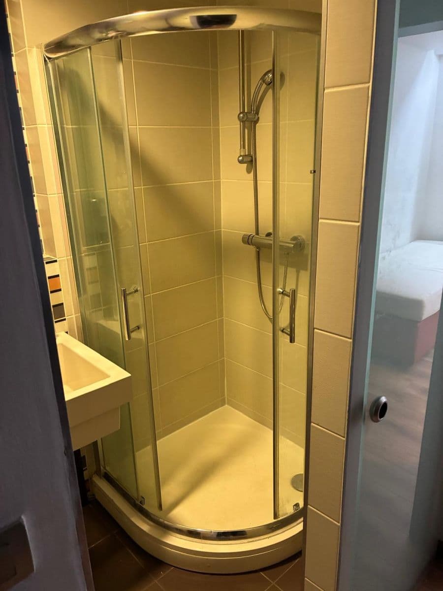 Prenájom bytu 1-izbový 30 m², Suchdolské náměstí, Praha, Praha Prenájom bytu 1-izbový 30 m², Suchdolské náměstí, Praha, Praha