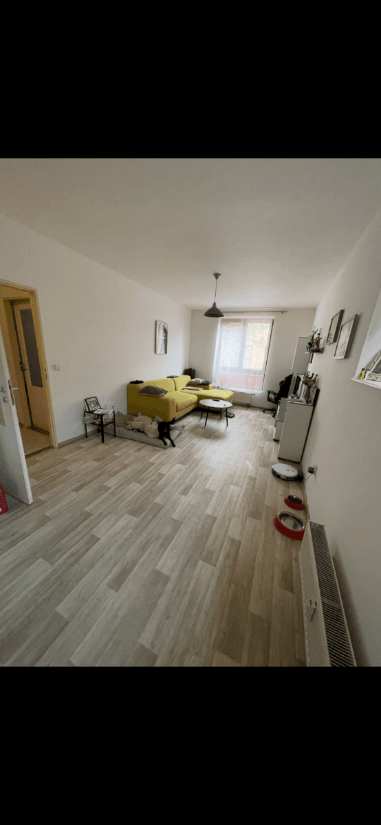 Prenájom bytu 2-izbový 45 m², Zimní, Hostivice, Středočeský kraj Prenájom bytu 2-izbový 45 m², Zimní, Hostivice, Středočeský kraj