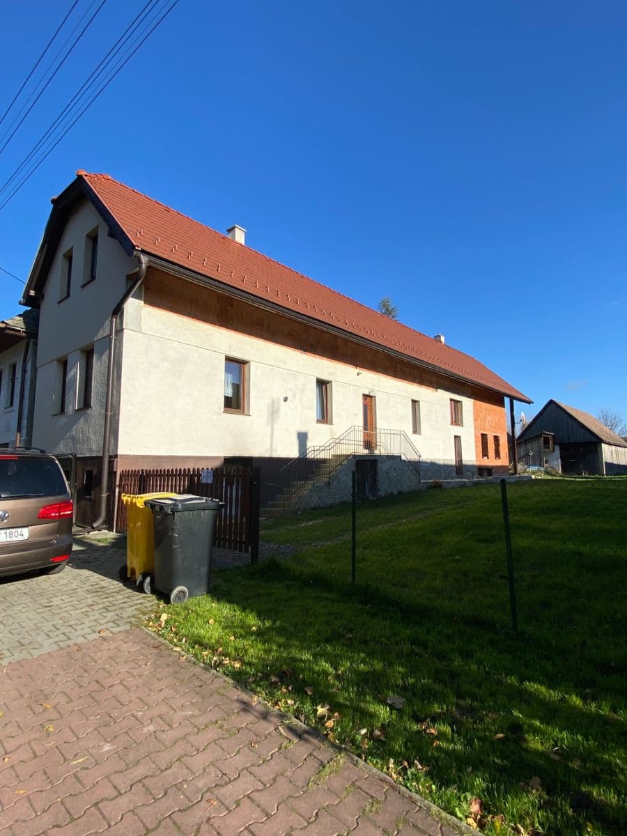 Predaj domu 210 m², pozemek 1.400 m², Bobrovec, Žilinský kraj Predaj domu 210 m², pozemek 1.400 m², Bobrovec, Žilinský kraj