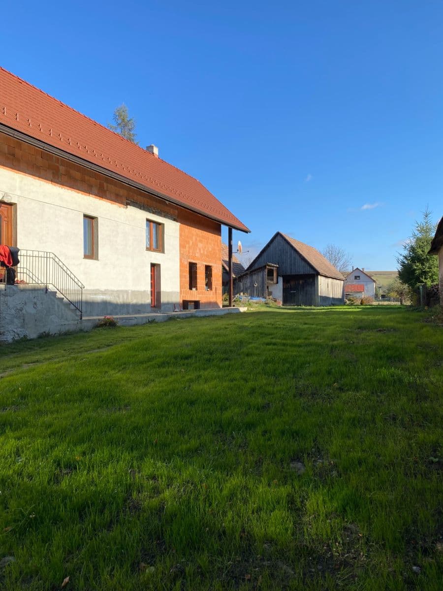 Predaj domu 210 m², pozemek 1.400 m², Bobrovec, Žilinský kraj Predaj domu 210 m², pozemek 1.400 m², Bobrovec, Žilinský kraj