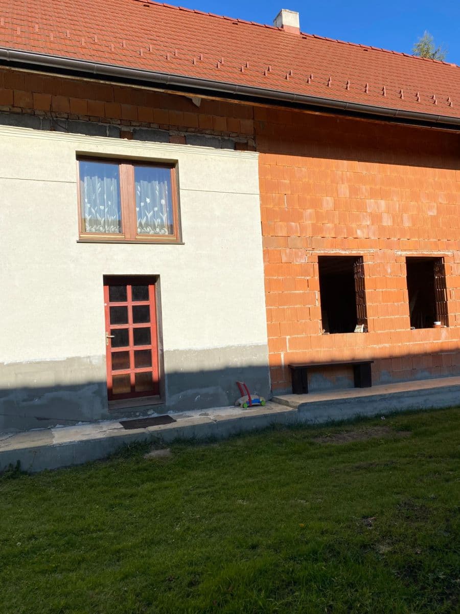 Predaj domu 210 m², pozemek 1.400 m², Bobrovec, Žilinský kraj Predaj domu 210 m², pozemek 1.400 m², Bobrovec, Žilinský kraj