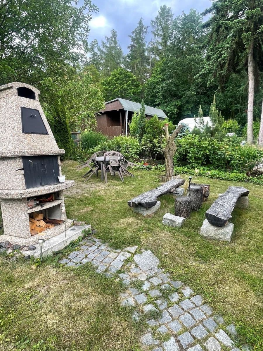 Predaj rekreačného objektu 12 m², pozemek 450 m², K Pazderkám, Praha, Praha Predaj rekreačného objektu 12 m², pozemek 450 m², K Pazderkám, Praha, Praha