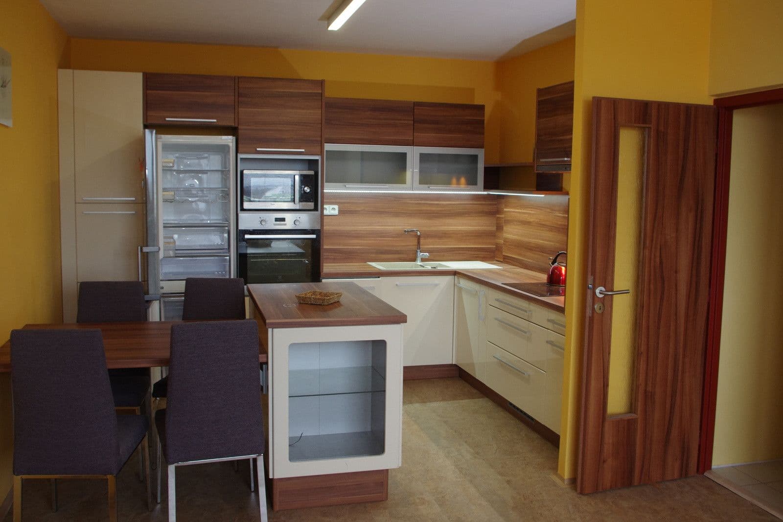 Prenájom bytu 2-izbový 48 m², Oblá, Brno, Jihomoravský kraj Prenájom bytu 2-izbový 48 m², Oblá, Brno, Jihomoravský kraj