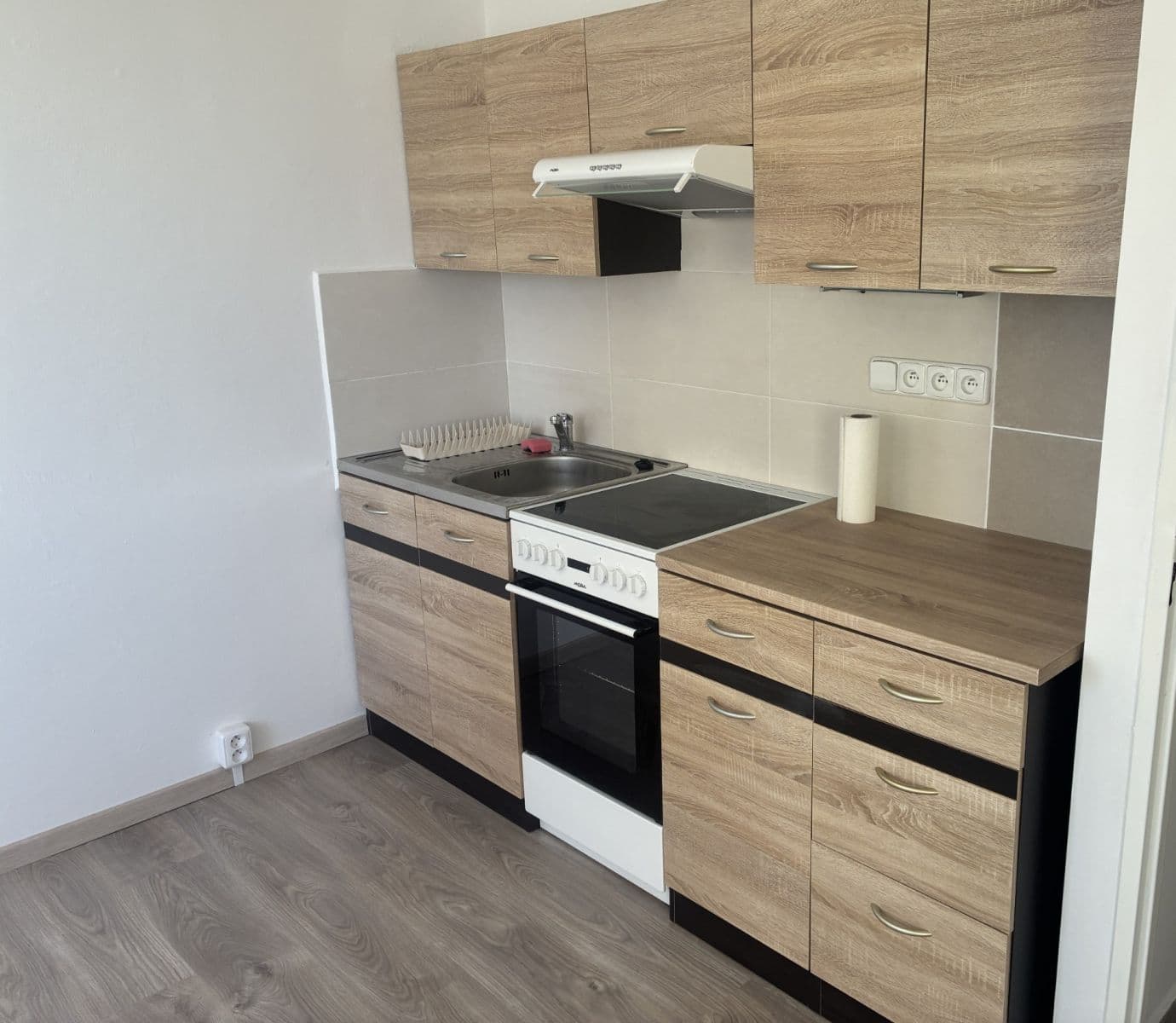 Prenájom bytu 2-izbový 35 m², Zahradní, Bohušovice nad Ohří, Ústecký kraj Prenájom bytu 2-izbový 35 m², Zahradní, Bohušovice nad Ohří, Ústecký kraj