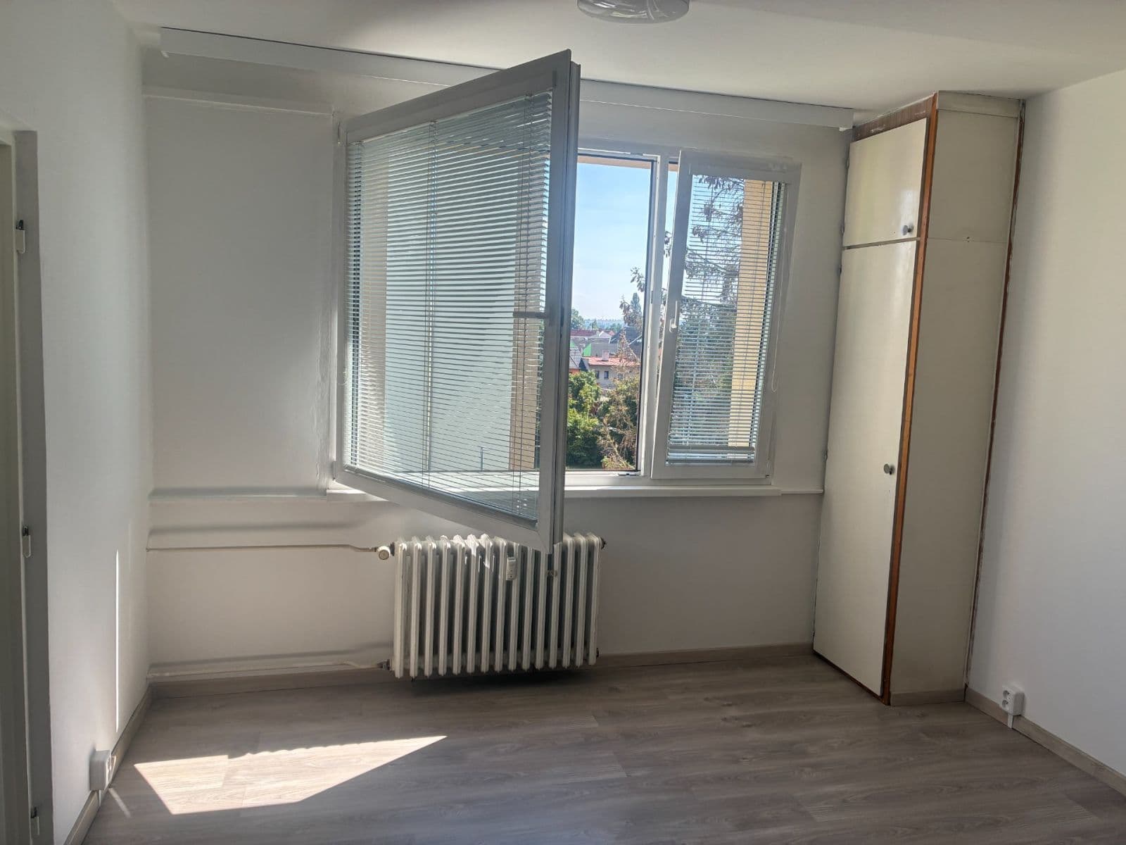 Prenájom bytu 2-izbový 35 m², Zahradní, Bohušovice nad Ohří, Ústecký kraj Prenájom bytu 2-izbový 35 m², Zahradní, Bohušovice nad Ohří, Ústecký kraj