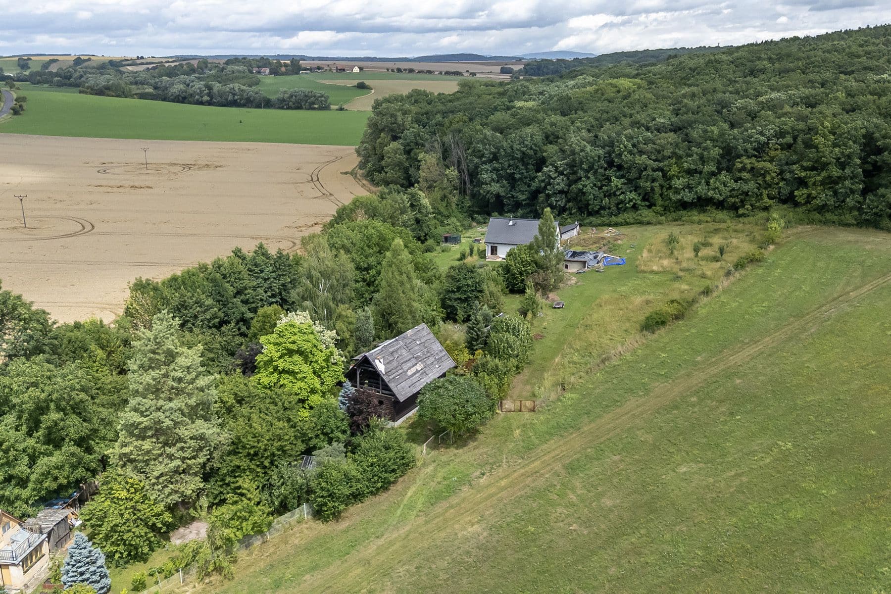 Predaj pozemku 2.621 m², Únětice, Údrnice, Královéhradecký kraj Predaj pozemku 2.621 m², Únětice, Údrnice, Královéhradecký kraj