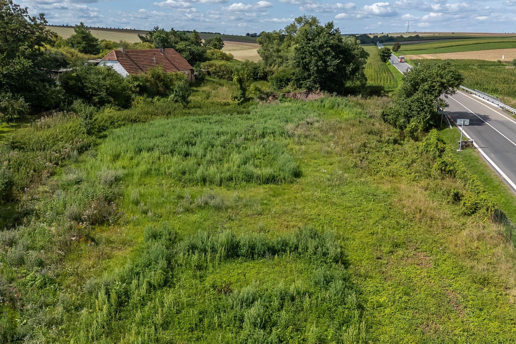 Predaj pozemku 1.161 m², Ješín, Velvary, Středočeský kraj Predaj pozemku 1.161 m², Ješín, Velvary, Středočeský kraj