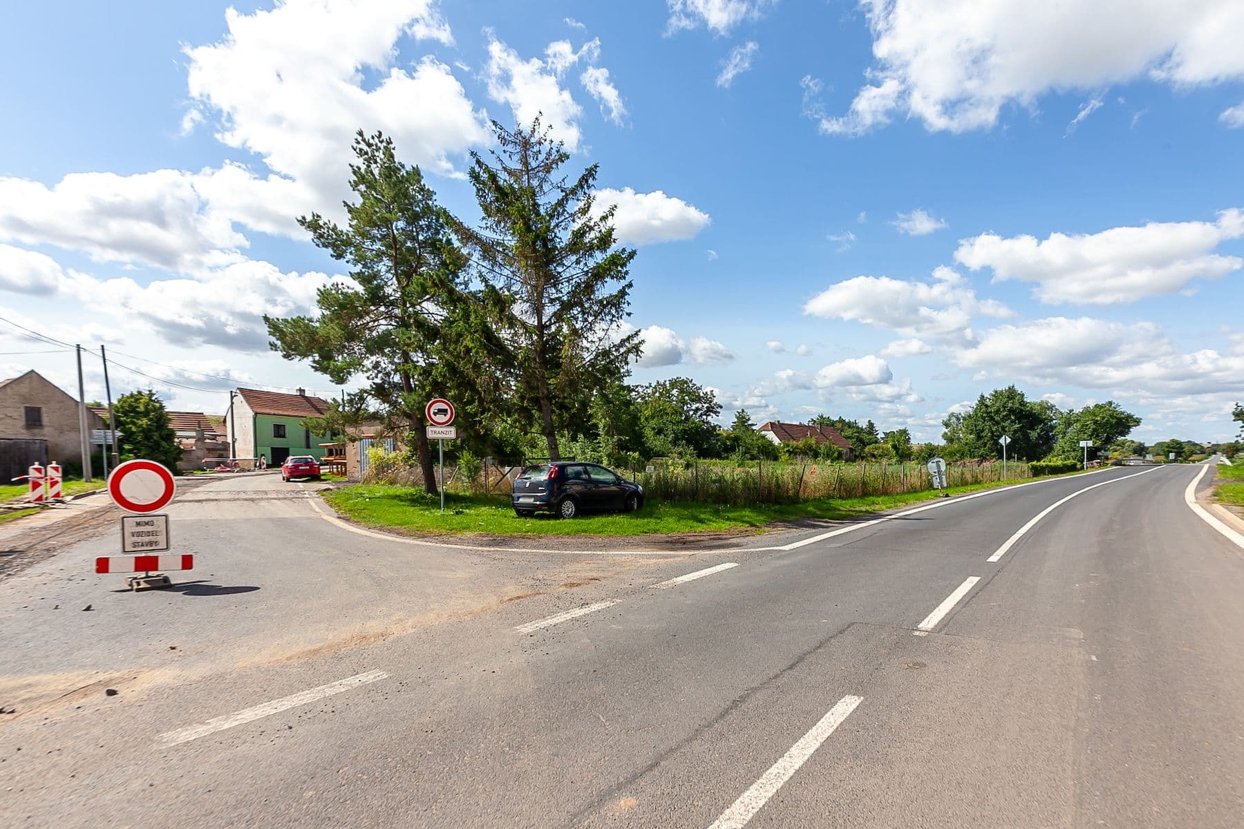 Predaj pozemku 1.161 m², Ješín, Velvary, Středočeský kraj Predaj pozemku 1.161 m², Ješín, Velvary, Středočeský kraj