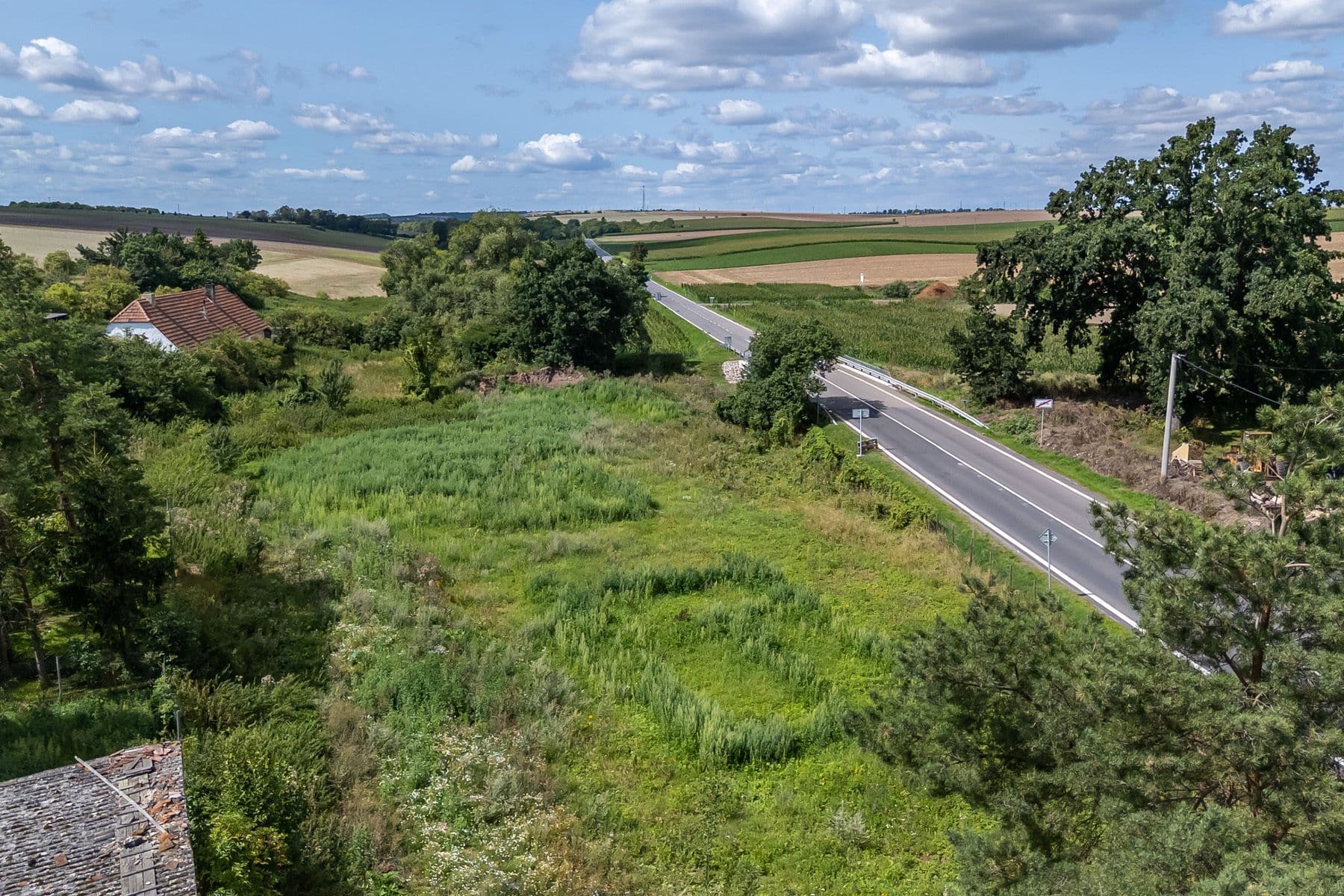 Predaj pozemku 1.161 m², Ješín, Velvary, Středočeský kraj Predaj pozemku 1.161 m², Ješín, Velvary, Středočeský kraj