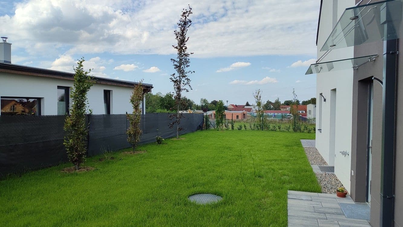 Prenájom domu 150 m², pozemek 320 m², Nad Rybníkem, Herink, Středočeský kraj Prenájom domu 150 m², pozemek 320 m², Nad Rybníkem, Herink, Středočeský kraj