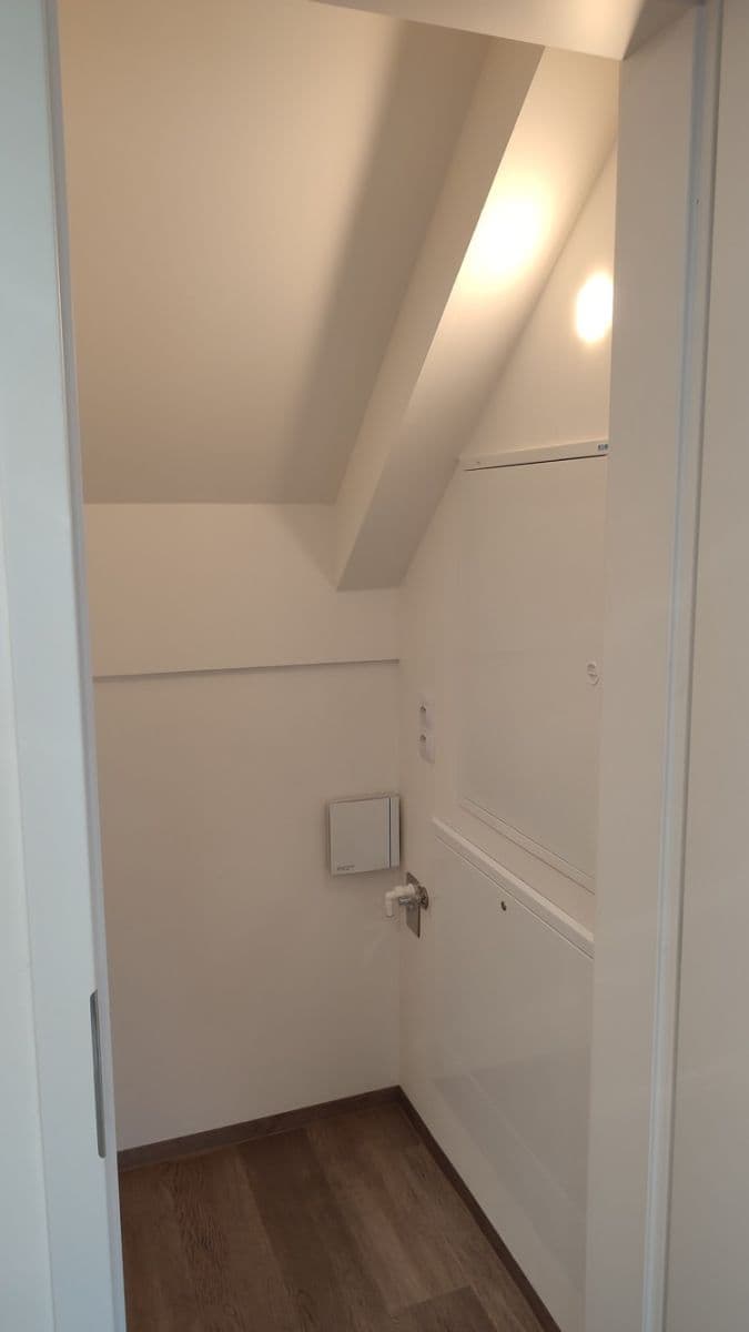 Prenájom domu 150 m², pozemek 320 m², Nad Rybníkem, Herink, Středočeský kraj Prenájom domu 150 m², pozemek 320 m², Nad Rybníkem, Herink, Středočeský kraj