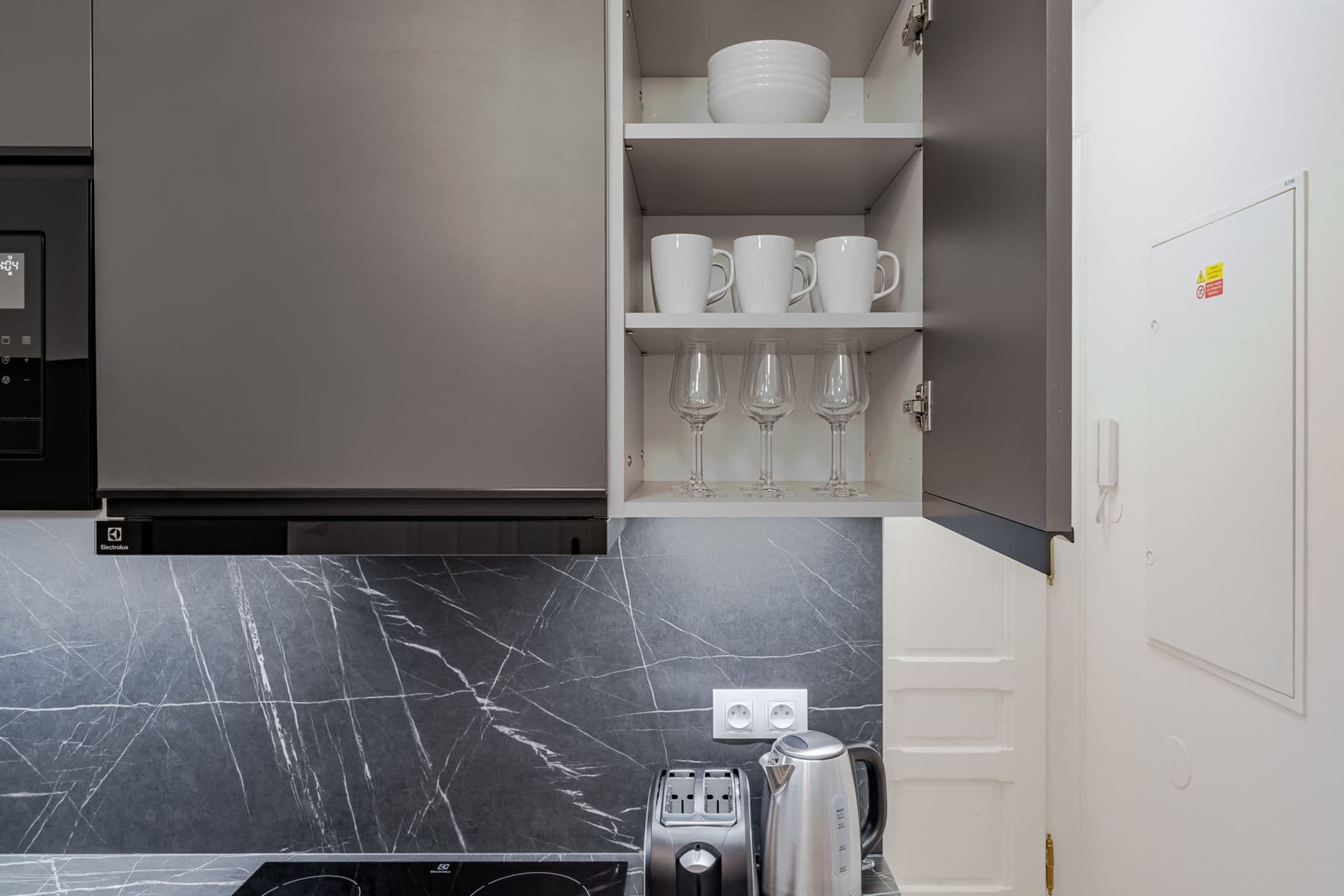 Prenájom bytu 76 m², Chodská, Praha, Praha Prenájom bytu 76 m², Chodská, Praha, Praha