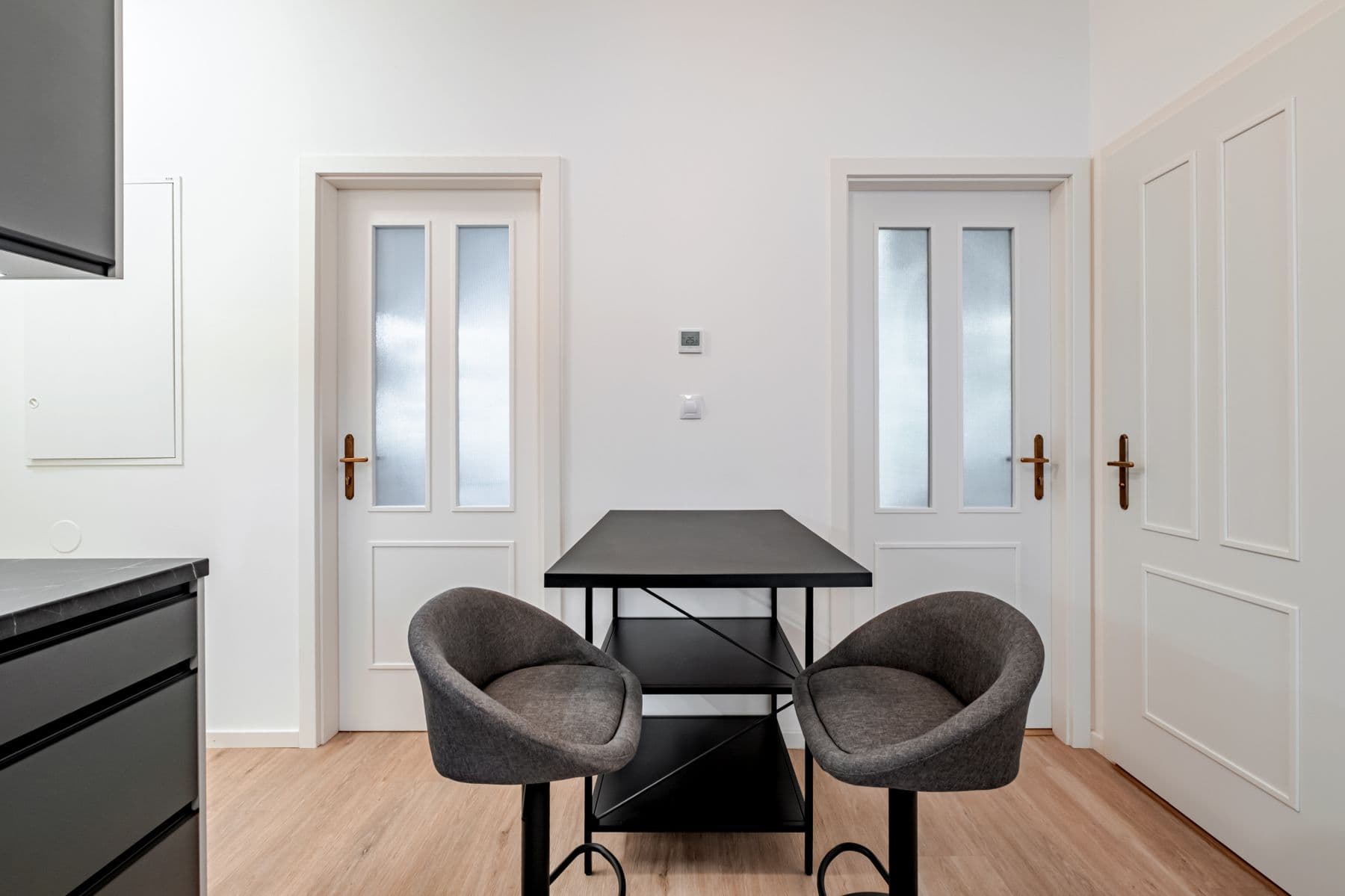 Prenájom bytu 76 m², Chodská, Praha, Praha Prenájom bytu 76 m², Chodská, Praha, Praha