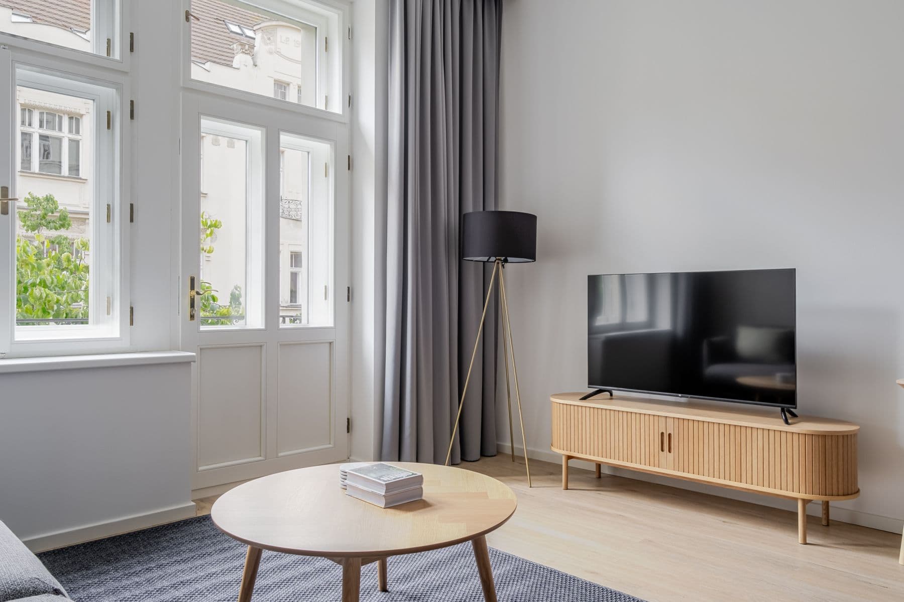 Prenájom bytu 76 m², Chodská, Praha, Praha Prenájom bytu 76 m², Chodská, Praha, Praha