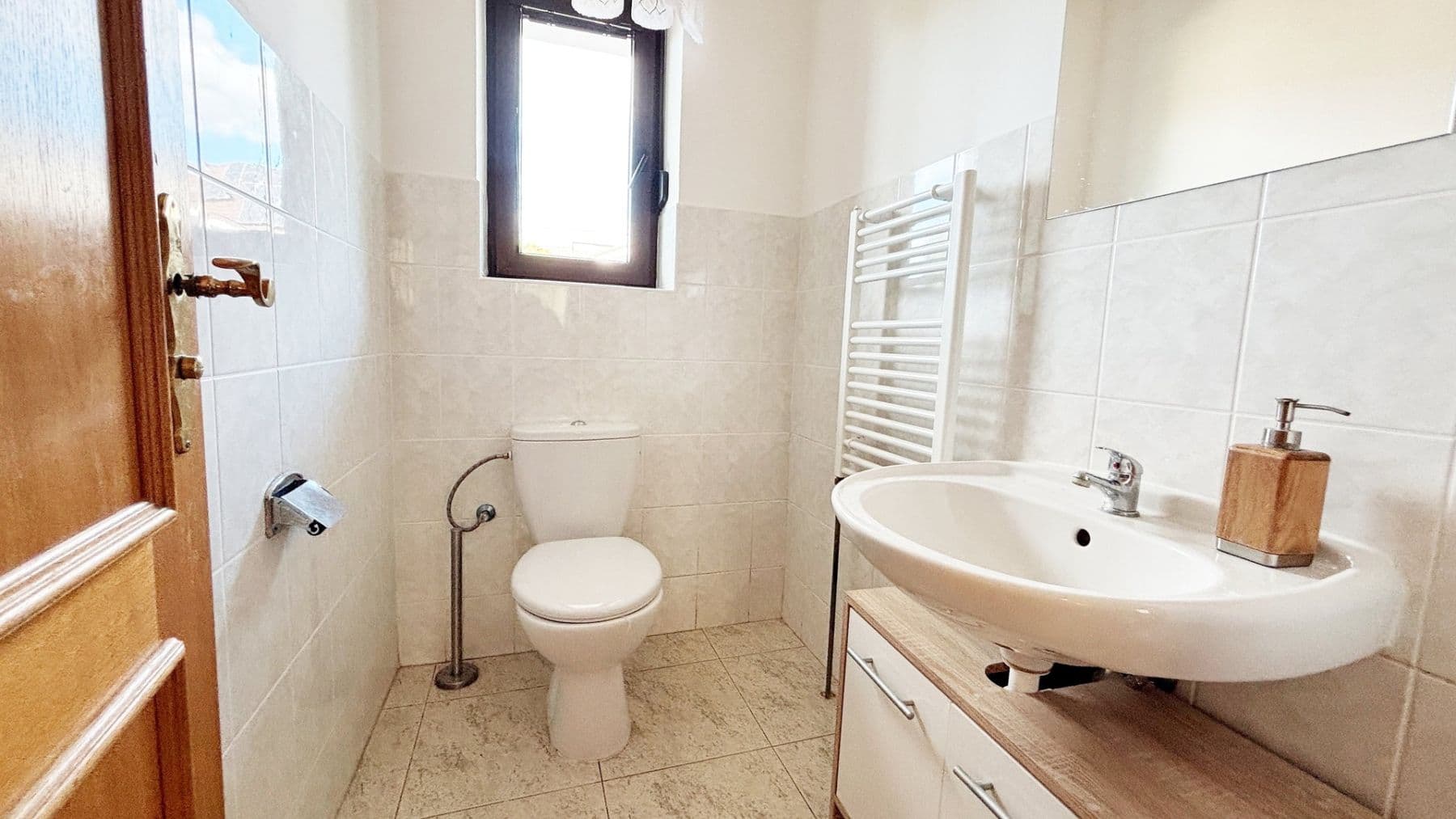 Prenájom domu 130 m², pozemek 1.000 m², Ve Višničkách, Psáry, Středočeský kraj Prenájom domu 130 m², pozemek 1.000 m², Ve Višničkách, Psáry, Středočeský kraj