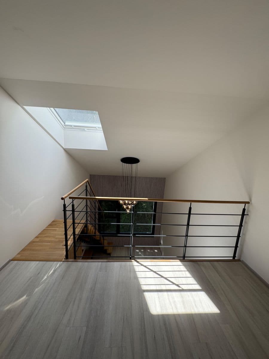 Prenájom bytu 2-izbový 38 m², Na Zlíchově, Praha, Praha Prenájom bytu 2-izbový 38 m², Na Zlíchově, Praha, Praha