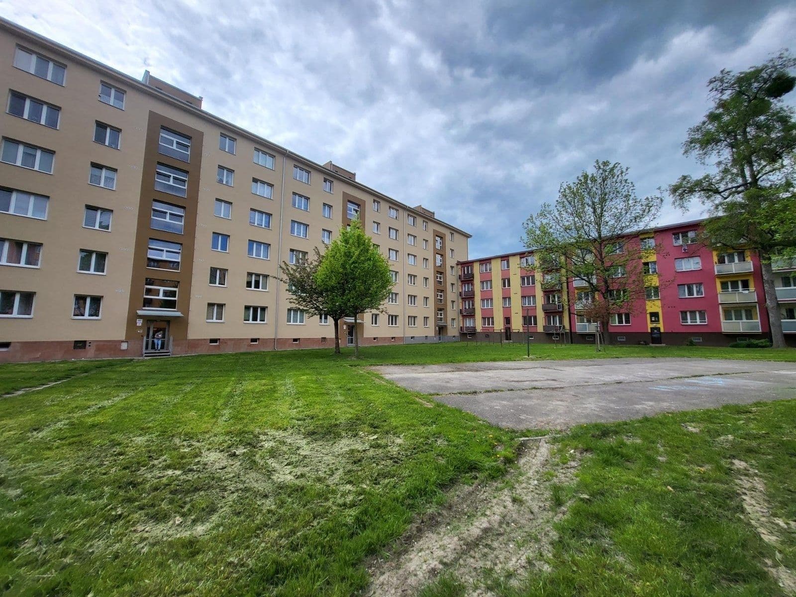 Prenájom bytu 2-izbový 52 m², Kosmonautů, Karviná, Moravskoslezský kraj Prenájom bytu 2-izbový 52 m², Kosmonautů, Karviná, Moravskoslezský kraj
