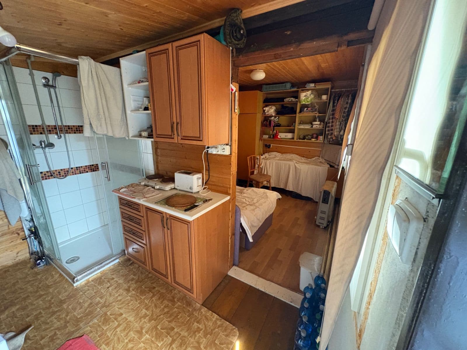 Predaj rekreačného objektu 16 m², pozemek 30 m², Jedličkovy Lázně, Černošice, Středočeský kraj Predaj rekreačného objektu 16 m², pozemek 30 m², Jedličkovy Lázně, Černošice, Středočeský kraj