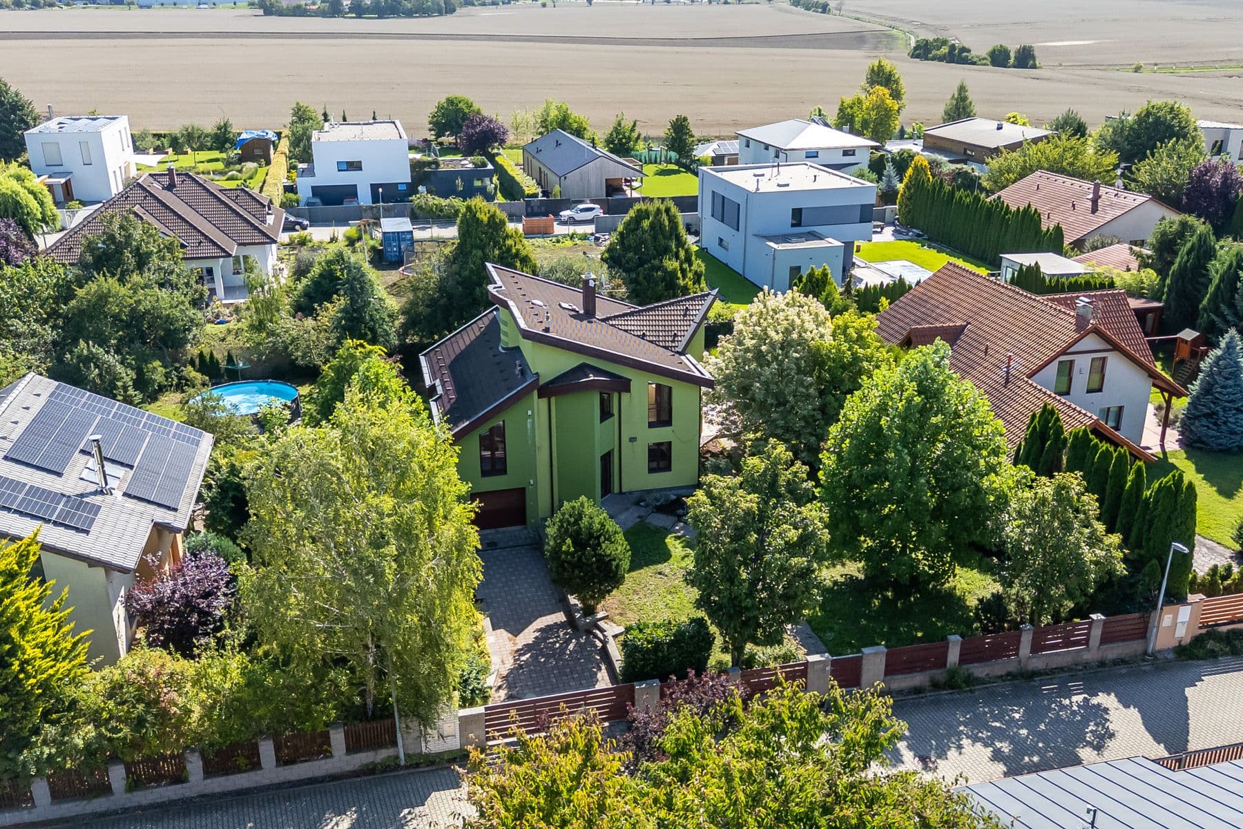 Predaj domu 232 m², pozemek 931 m², Na Kopečku, Klecany, Středočeský kraj Predaj domu 232 m², pozemek 931 m², Na Kopečku, Klecany, Středočeský kraj