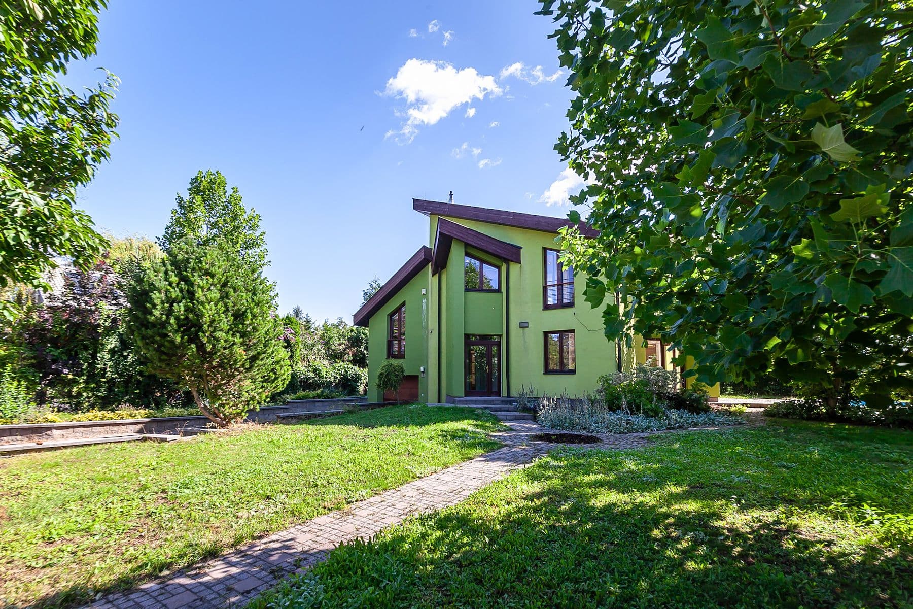 Predaj domu 232 m², pozemek 931 m², Na Kopečku, Klecany, Středočeský kraj Predaj domu 232 m², pozemek 931 m², Na Kopečku, Klecany, Středočeský kraj